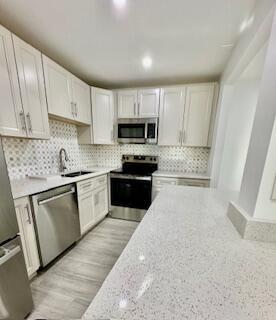 105 E Coventry E 105, West Palm Beach, FL 33417, West Palm Beach - Photo 2