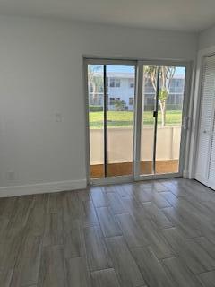 105 E Coventry E 105, West Palm Beach, FL 33417, West Palm Beach - Photo 4