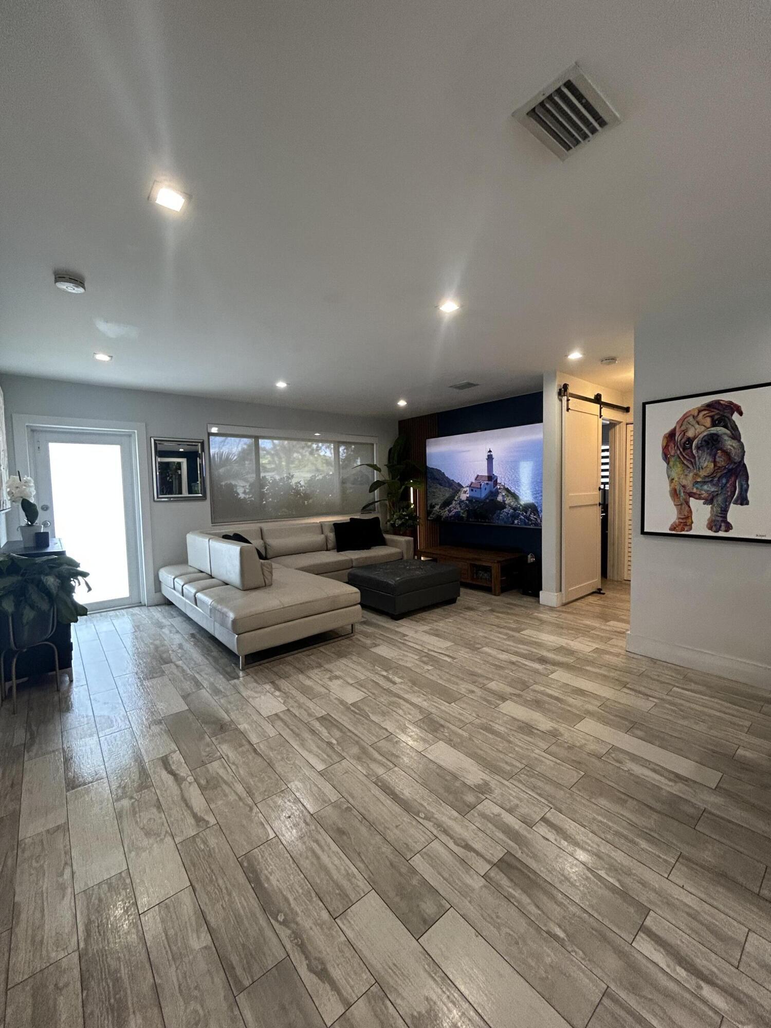 4321 NW 15th Avenue, Oakland Park, FL 33309, Oakland Park - Photo 4