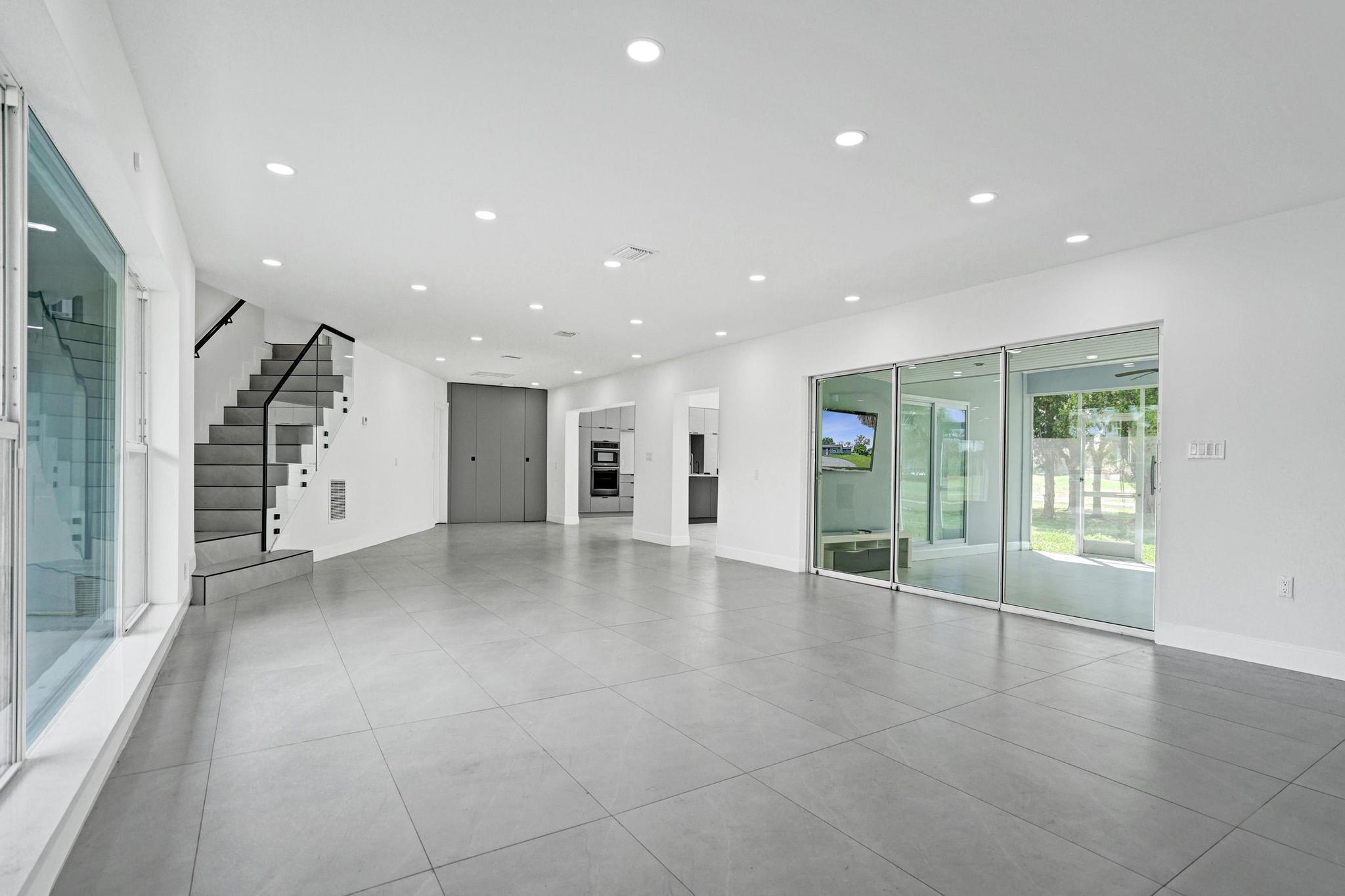 6700 E Tropical Way, Plantation, FL 33317, Plantation - Photo 2