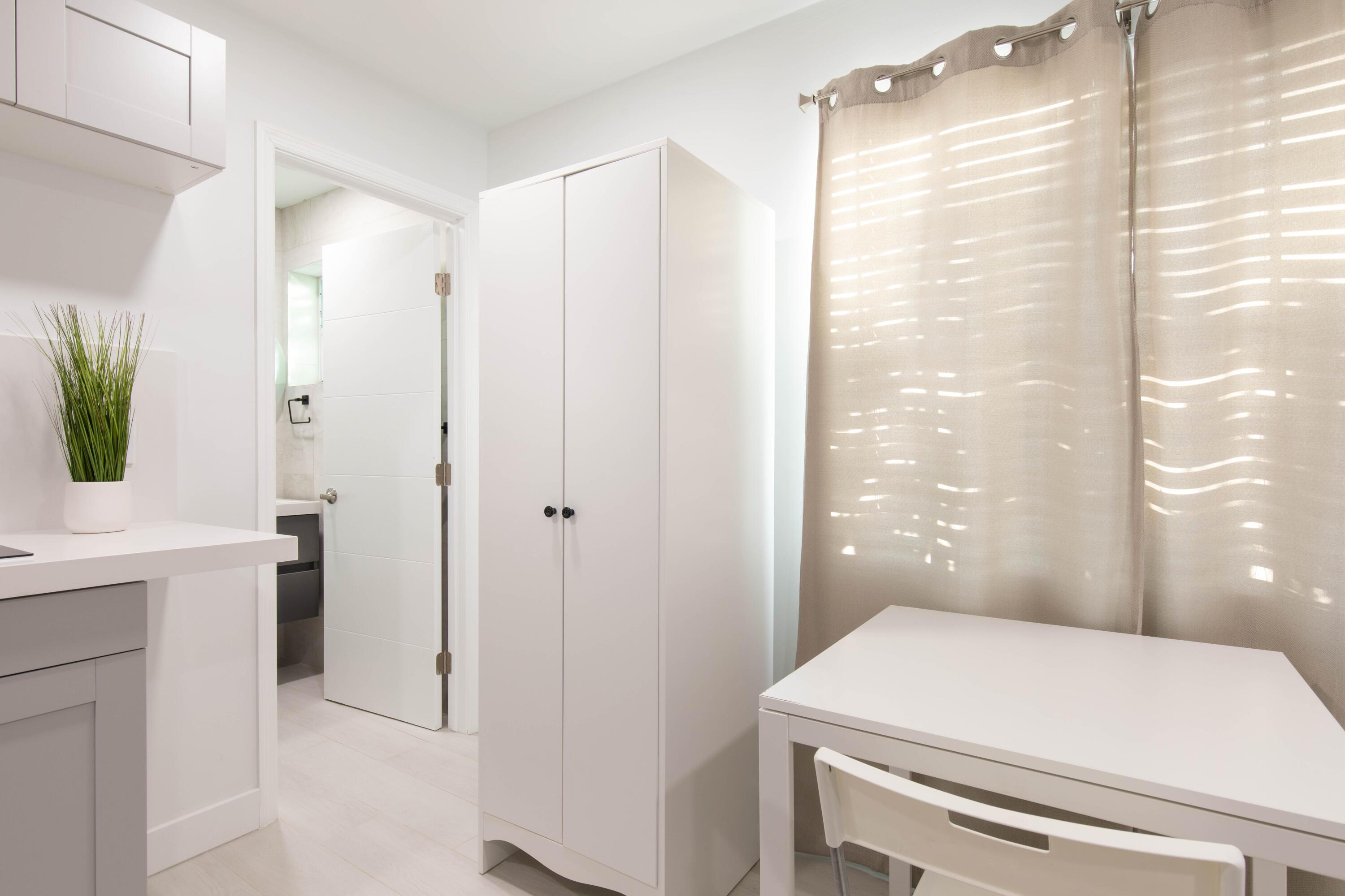1826 Jefferson Street, Hollywood, FL 33020, Hollywood - Photo 3