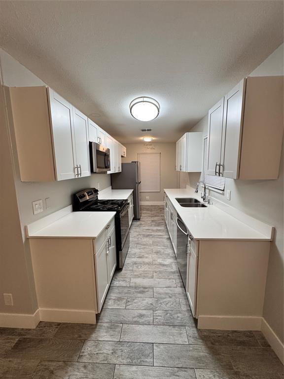 6040 Lace Wood Circle, Lake Worth, FL 33462, Lake Worth - Photo 3