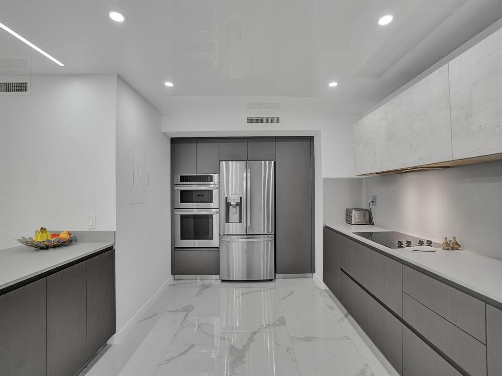 2500 Parkview Drive 1112, Hallandale Beach, FL 33009, Hallandale Beach - Photo 4