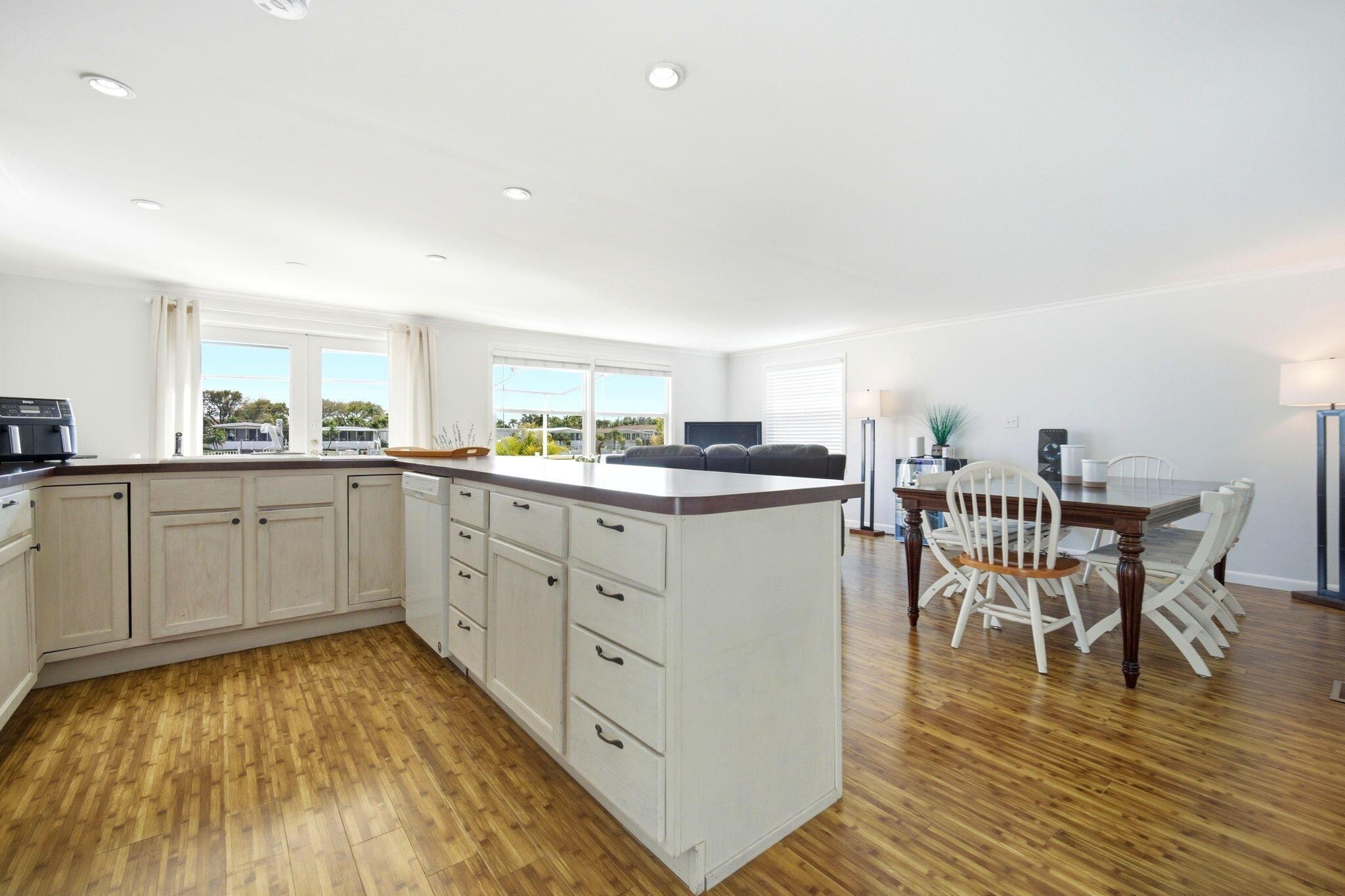 2774 SW 54th Street, Fort Lauderdale, FL 33312, Fort Lauderdale - Photo 5