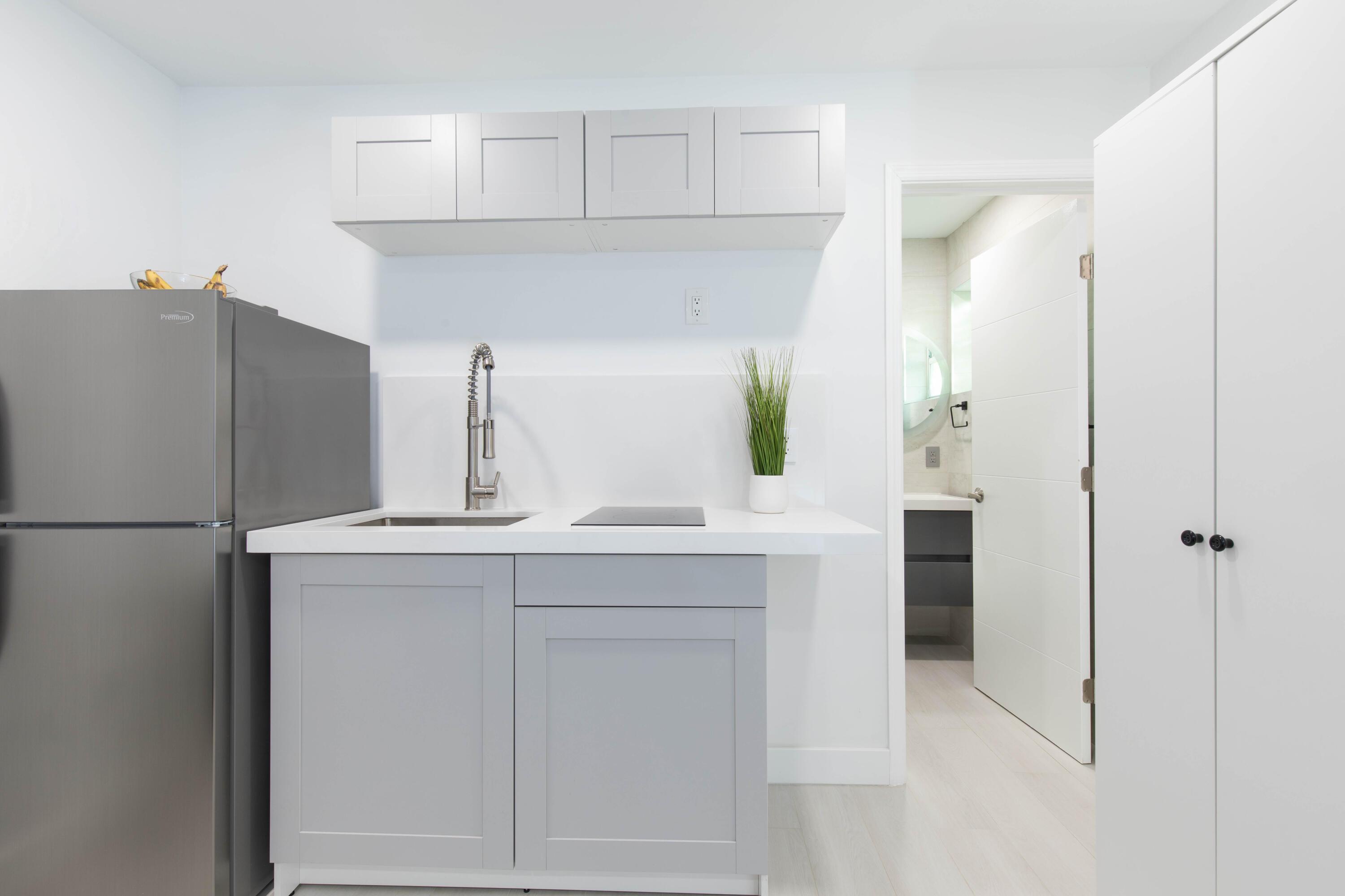 1826 Jefferson Street, Hollywood, FL 33020, Hollywood
