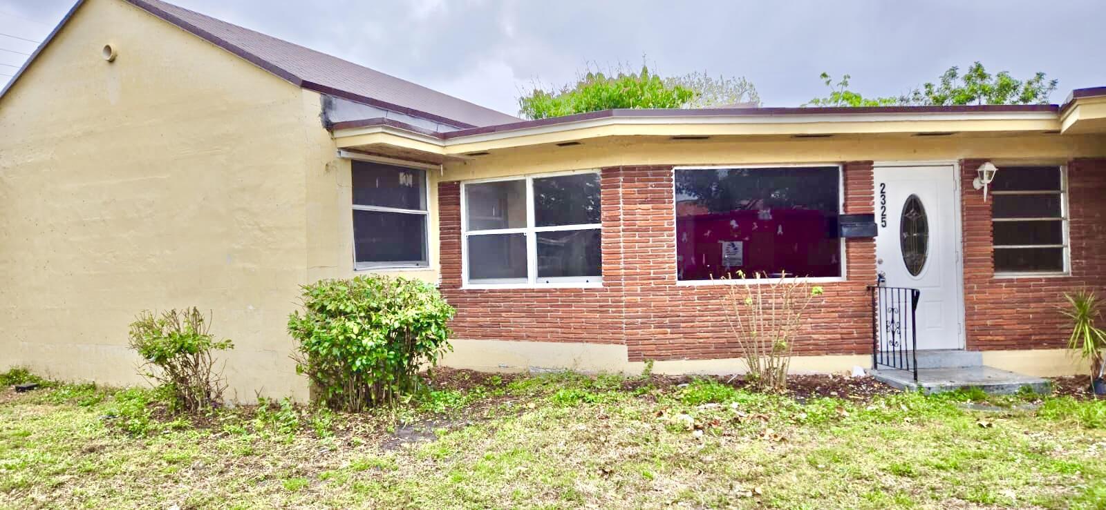 2325 Johnson Street, Hollywood, FL 33020, Hollywood - Photo 2