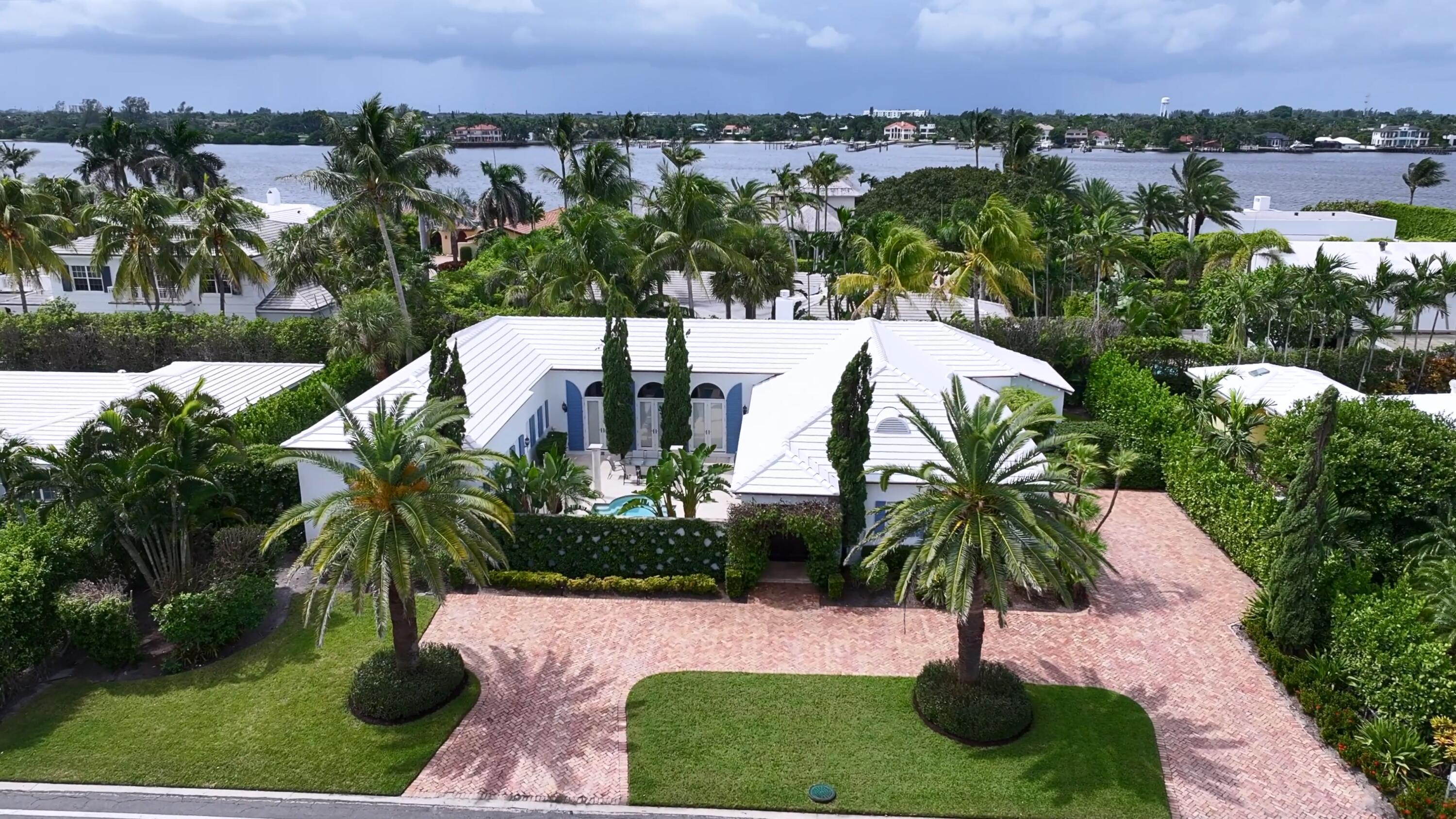 2258 E Ibis Isle Rd Road E, Palm Beach, FL 33480, Palm Beach - Photo 3