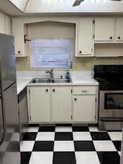 2995 Crosley Drive W H, West Palm Beach, FL 33415, West Palm Beach - Photo 3