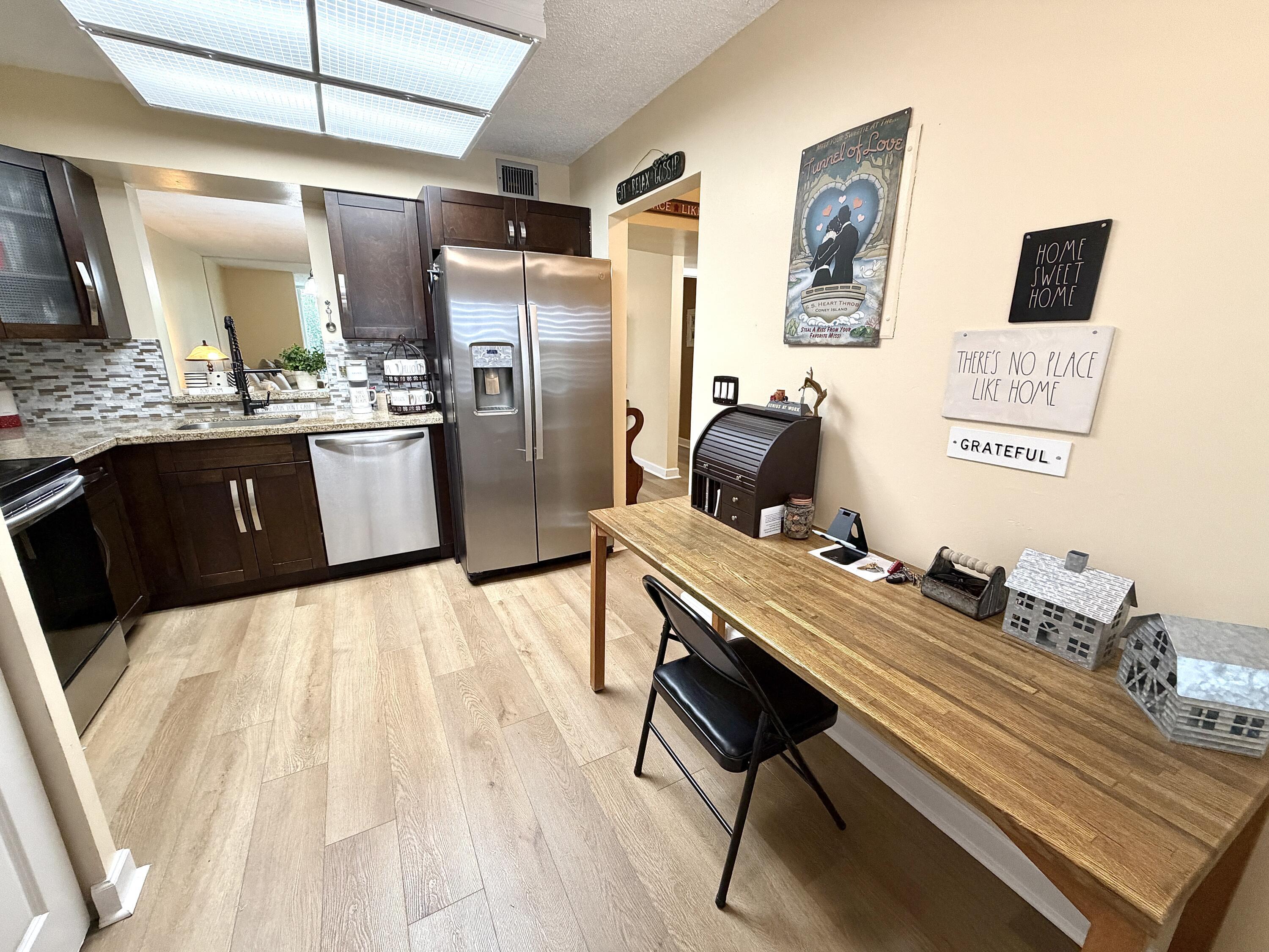 7320 Lake Cir Drive 204, Margate, FL 33063, Margate - Photo 3