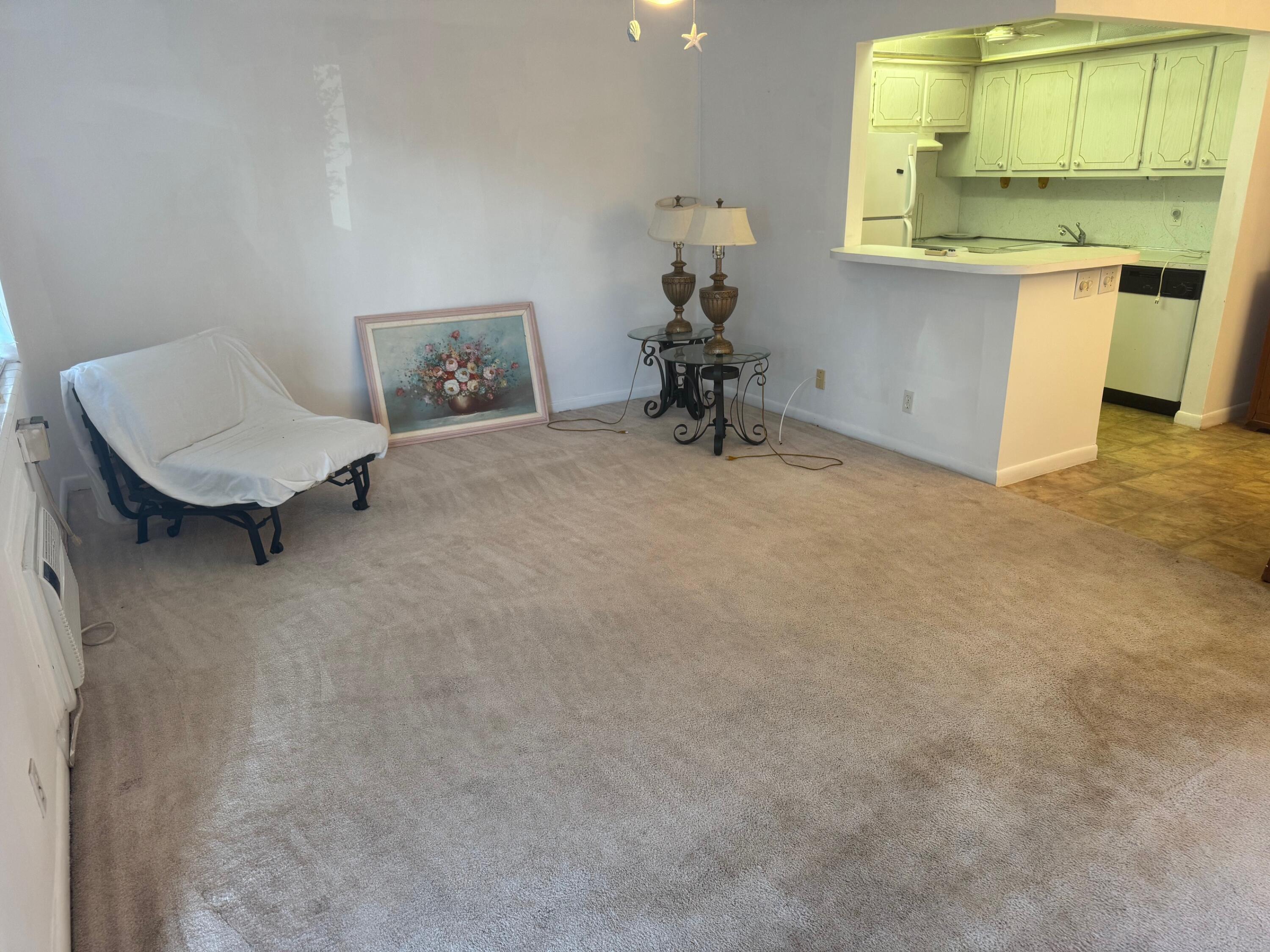 358 Chatham R, West Palm Beach, FL 33417, West Palm Beach - Photo 5