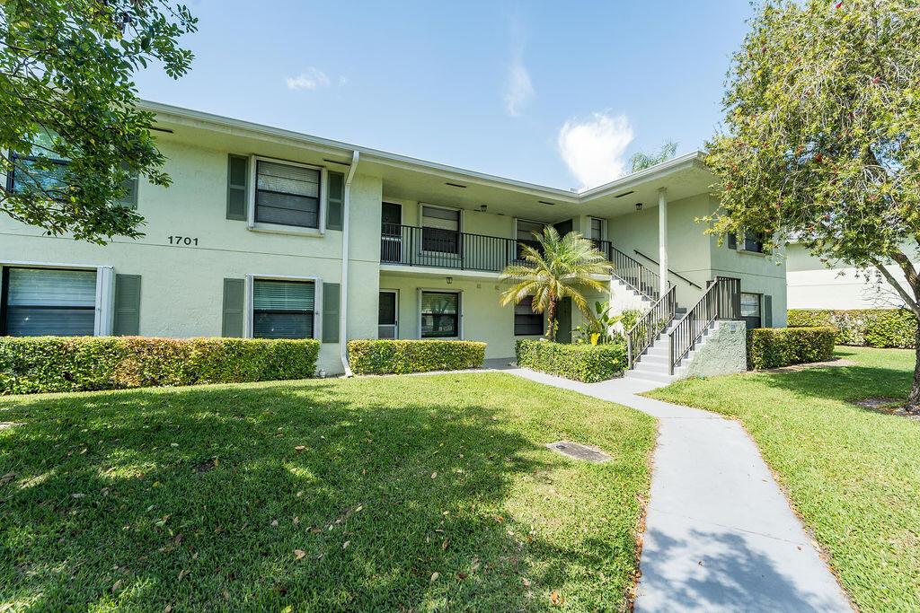 1701 Sabal Ridge Circle G, Palm Beach Gardens, FL 33418, Palm Beach Gardens - Photo 3