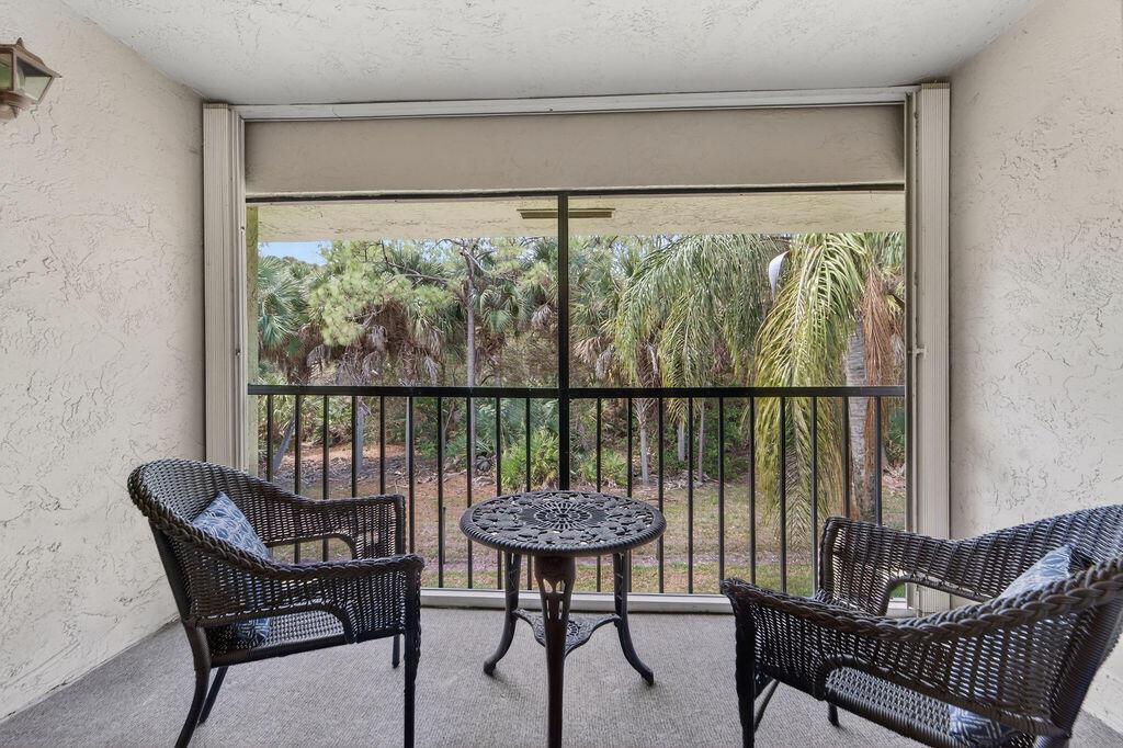 1701 Sabal Ridge Circle G, Palm Beach Gardens, FL 33418, Palm Beach Gardens - Photo 5