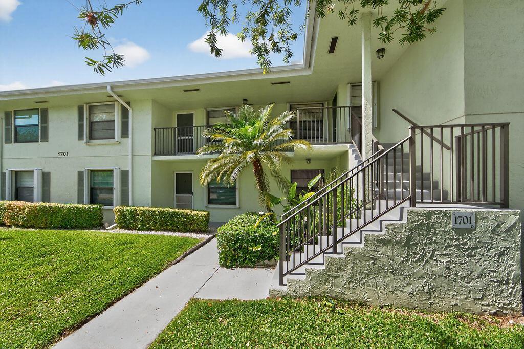 1701 Sabal Ridge Circle G, Palm Beach Gardens, FL 33418, Palm Beach Gardens - Photo 2