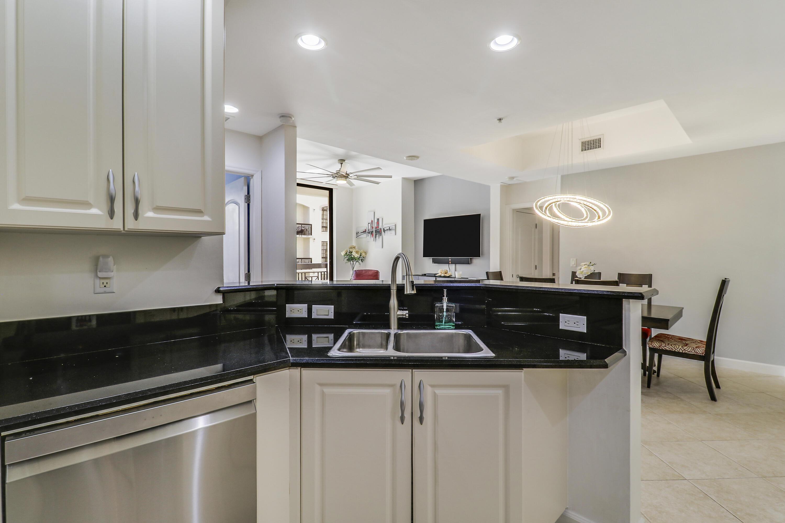 801 S Olive Avenue 1515, West Palm Beach, FL 33401, West Palm Beach - Photo 4