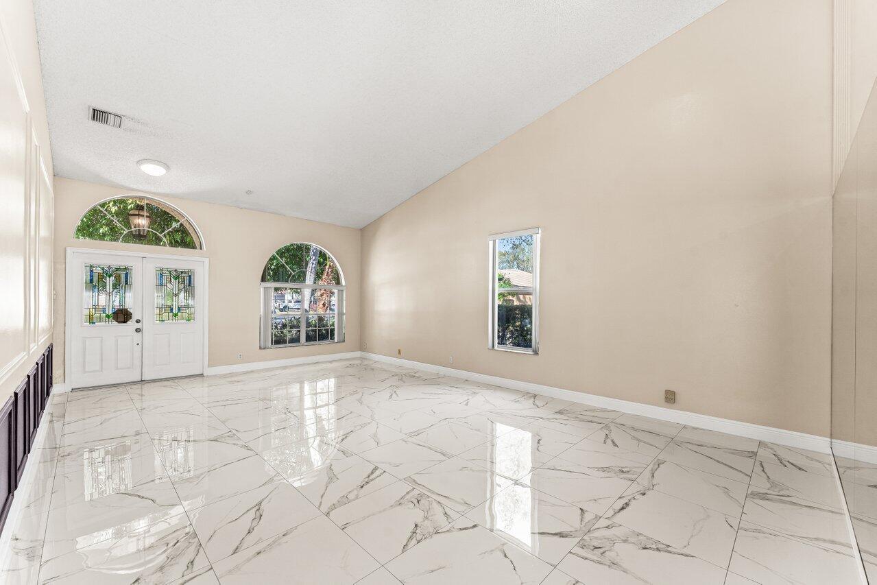 5872 NW 73rd Court, Parkland, FL 33067, Parkland - Photo 4