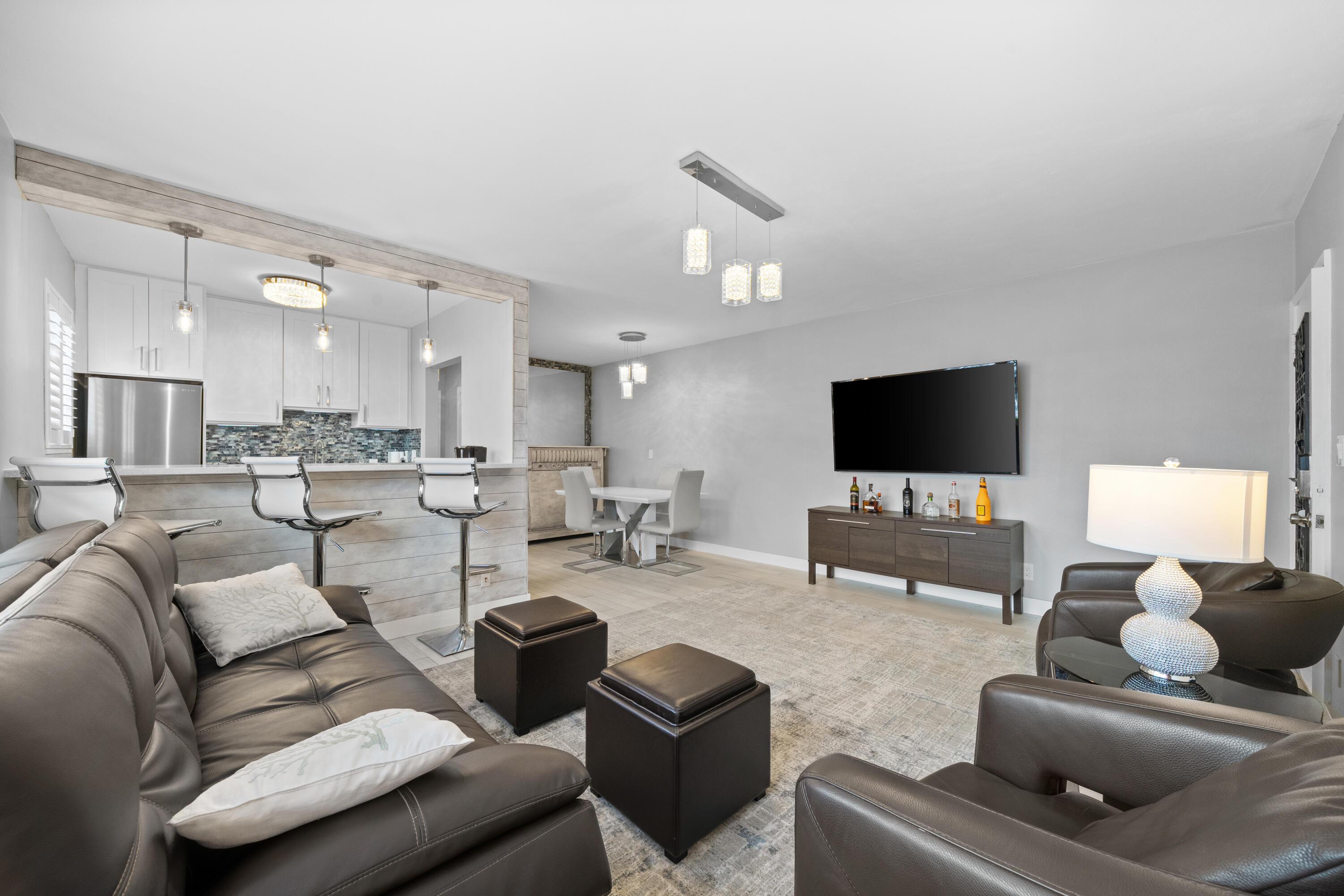 624 Orton Avenue 9, Fort Lauderdale, FL 33304, Fort Lauderdale - Photo 5