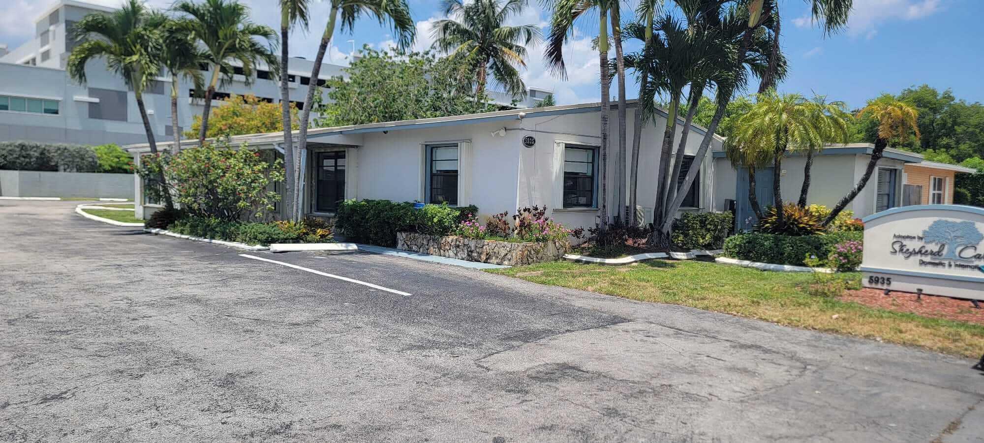 5935 Taft Street, Hollywood, FL 33021, Hollywood - Photo 2