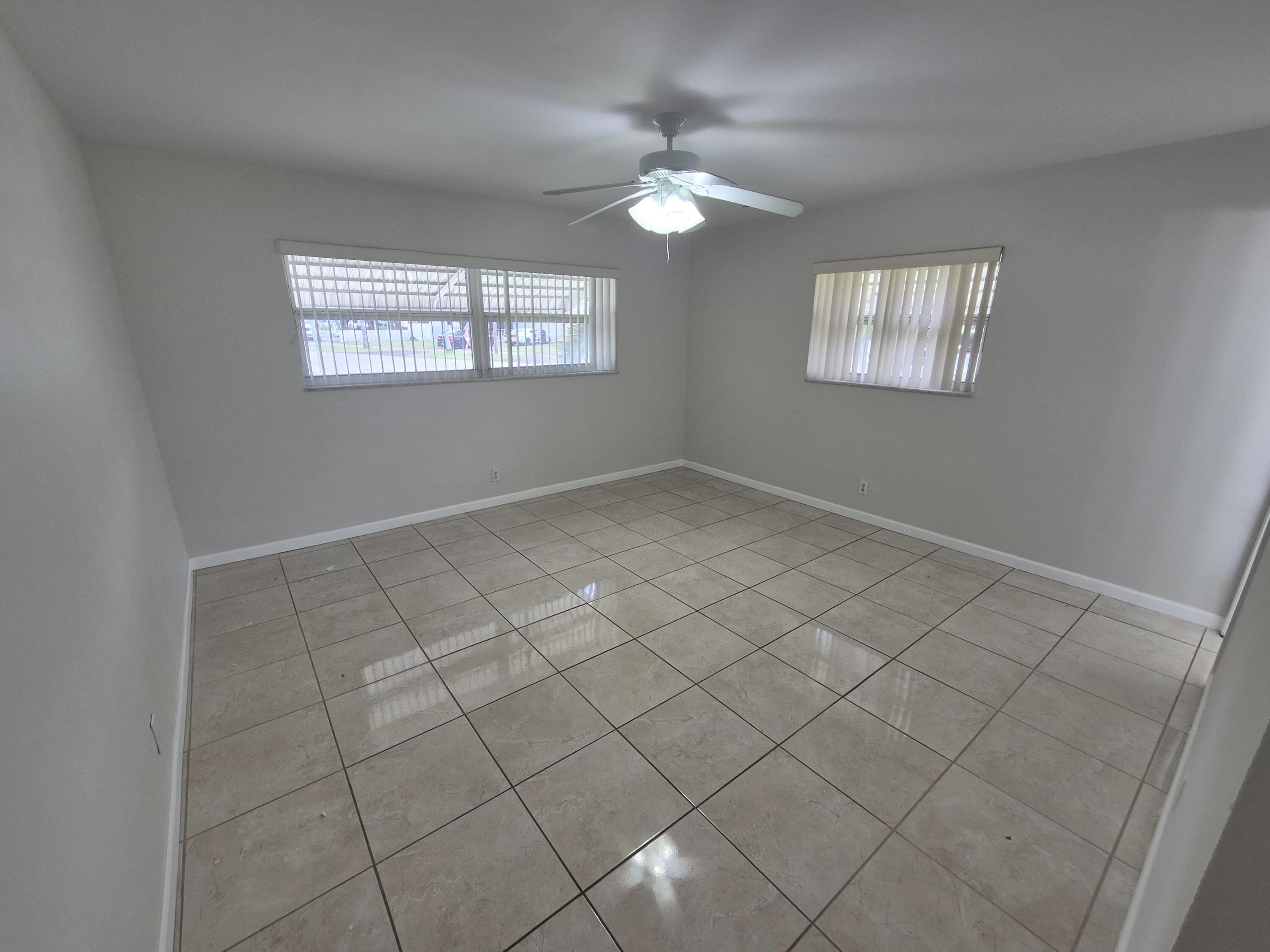 3709 Tyler Street, Hollywood, FL 33021, Hollywood - Photo 5