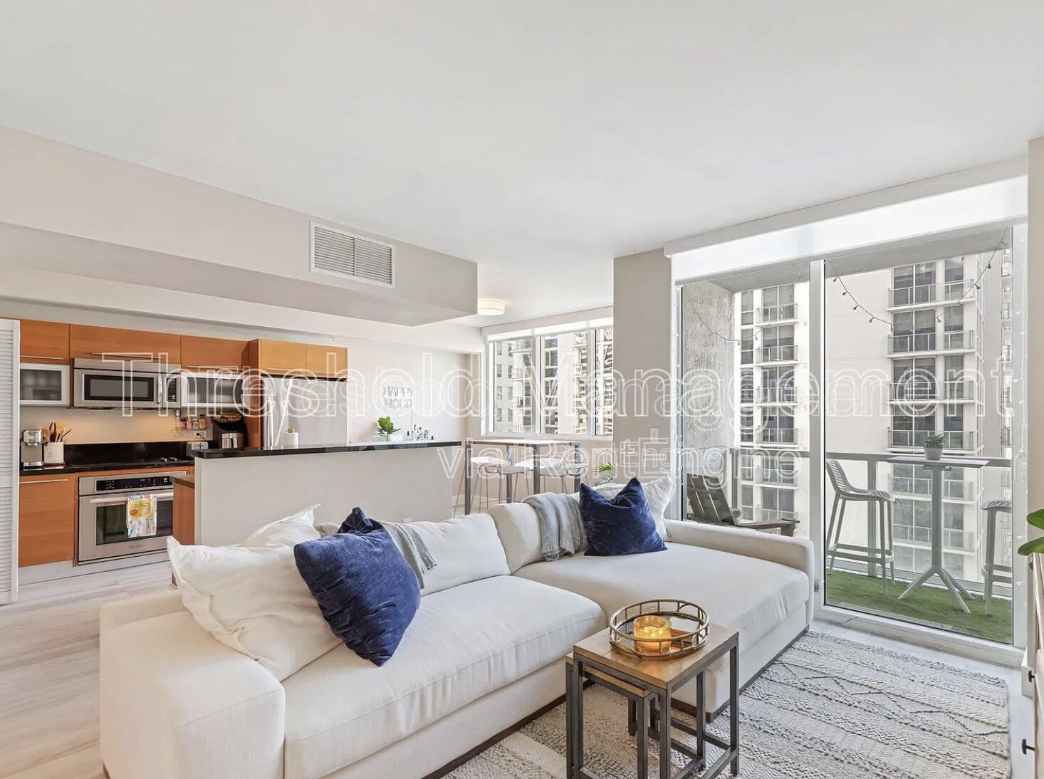 253 NE 2nd Street 2202, Miami, FL 33132, Miami