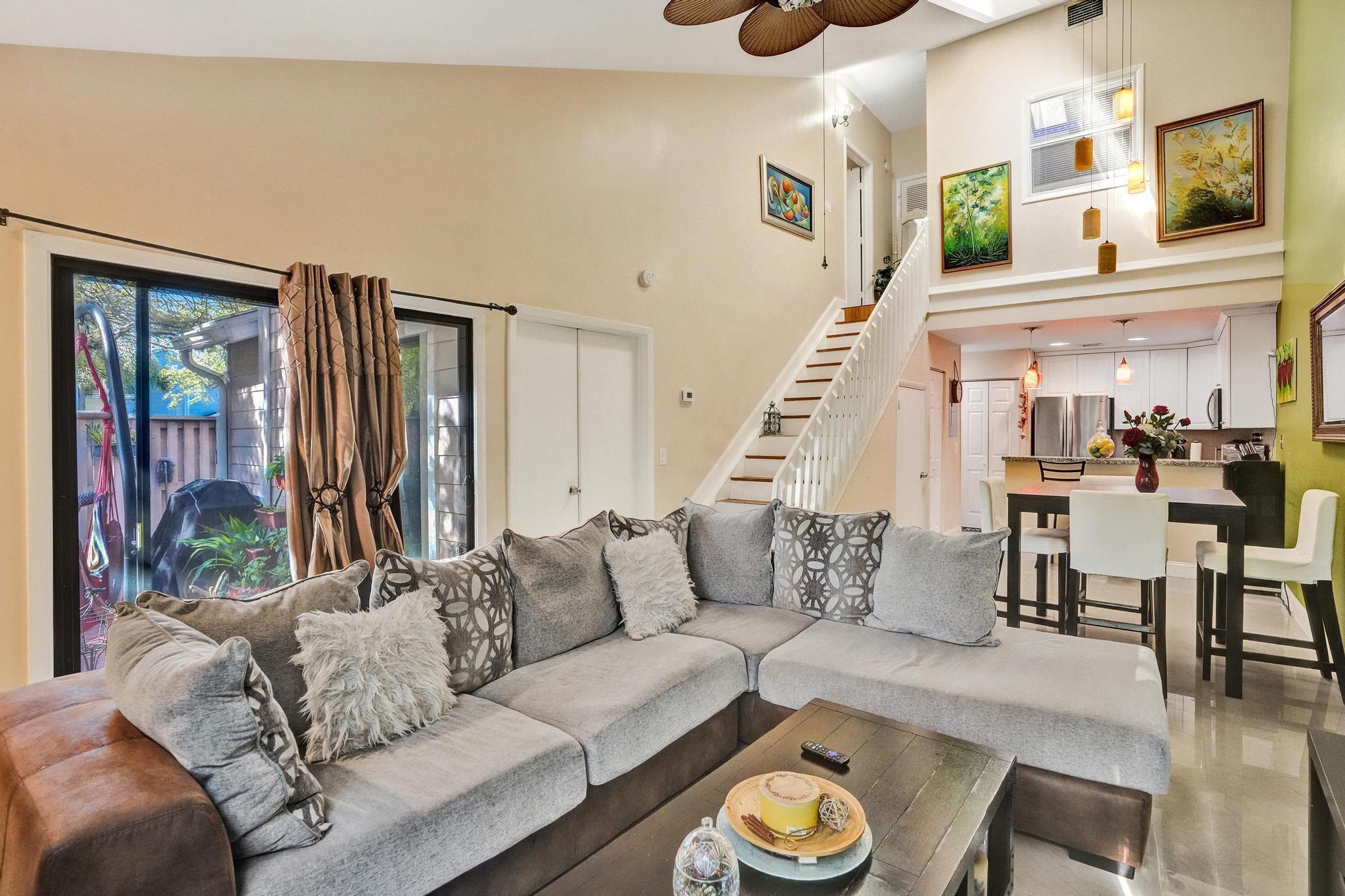 2016 Winners Circle, North Lauderdale, FL 33068, North Lauderdale