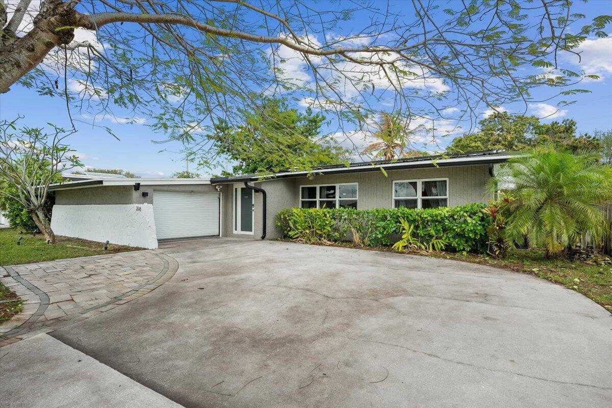 208 Sandpiper Avenue, Royal Palm Beach, FL 33411, Royal Palm Beach