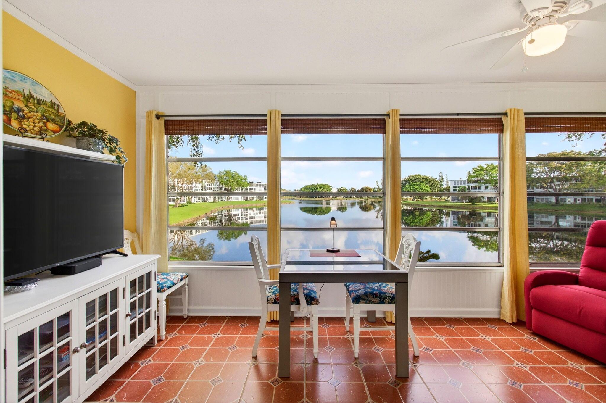 2073 Cambridge D, Deerfield Beach, FL 33442, Deerfield Beach - Photo 3