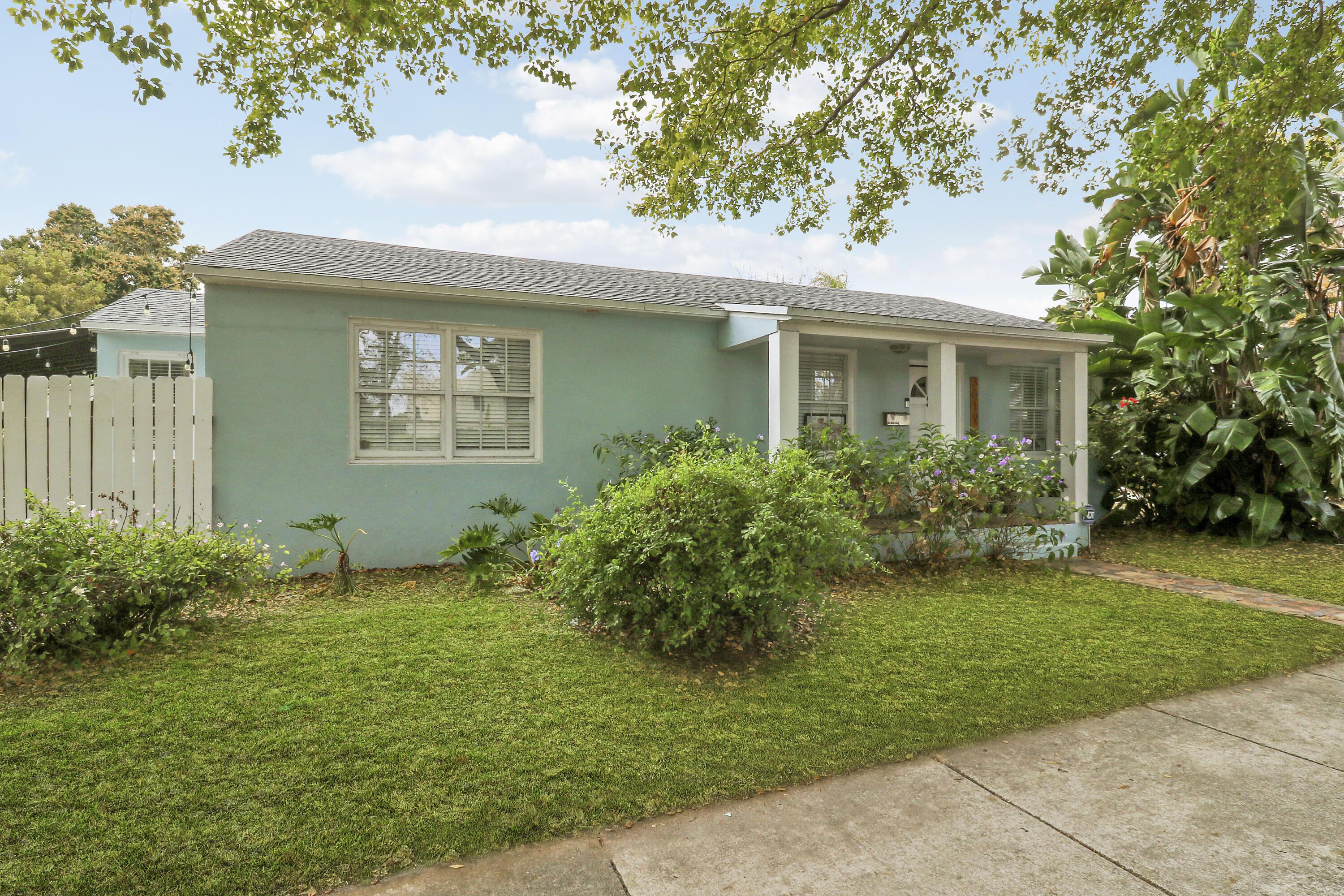 3619 Spruce Avenue, West Palm Beach, FL 33407, West Palm Beach - Photo 3