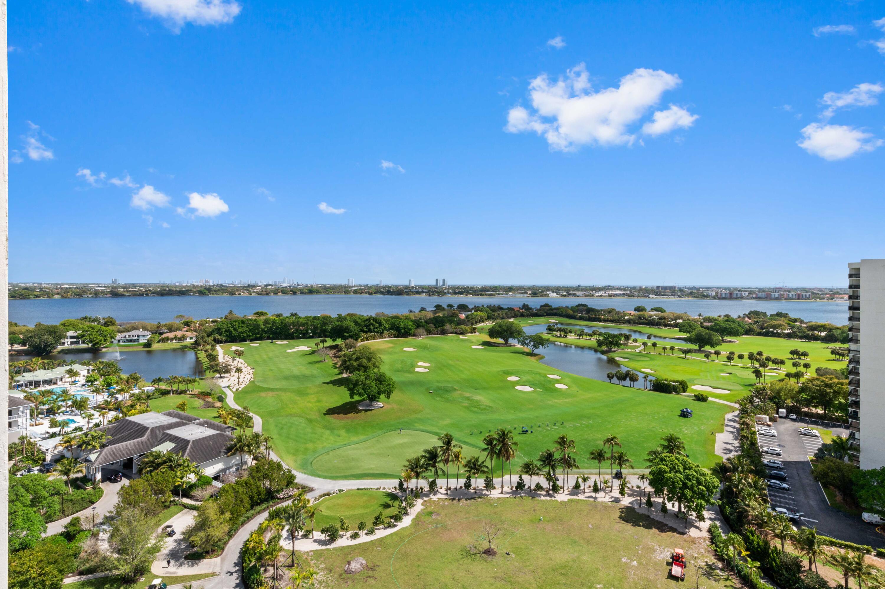 2400 Presidential Way 2004, West Palm Beach, FL 33401, West Palm Beach - Photo 2