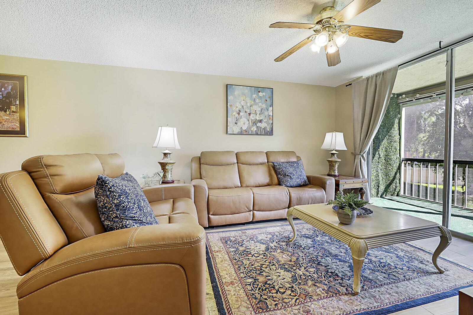 2541 Aragon Boulevard 202, Sunrise, FL 33322, Sunrise - Photo 3