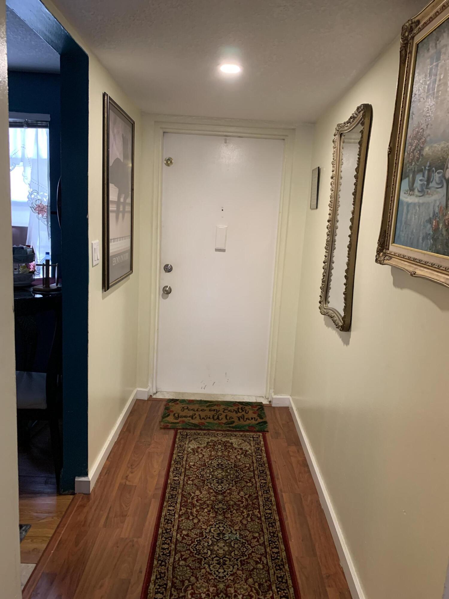 7887 Golf Cir Drive 212, Margate, FL 33063, Margate - Photo 2