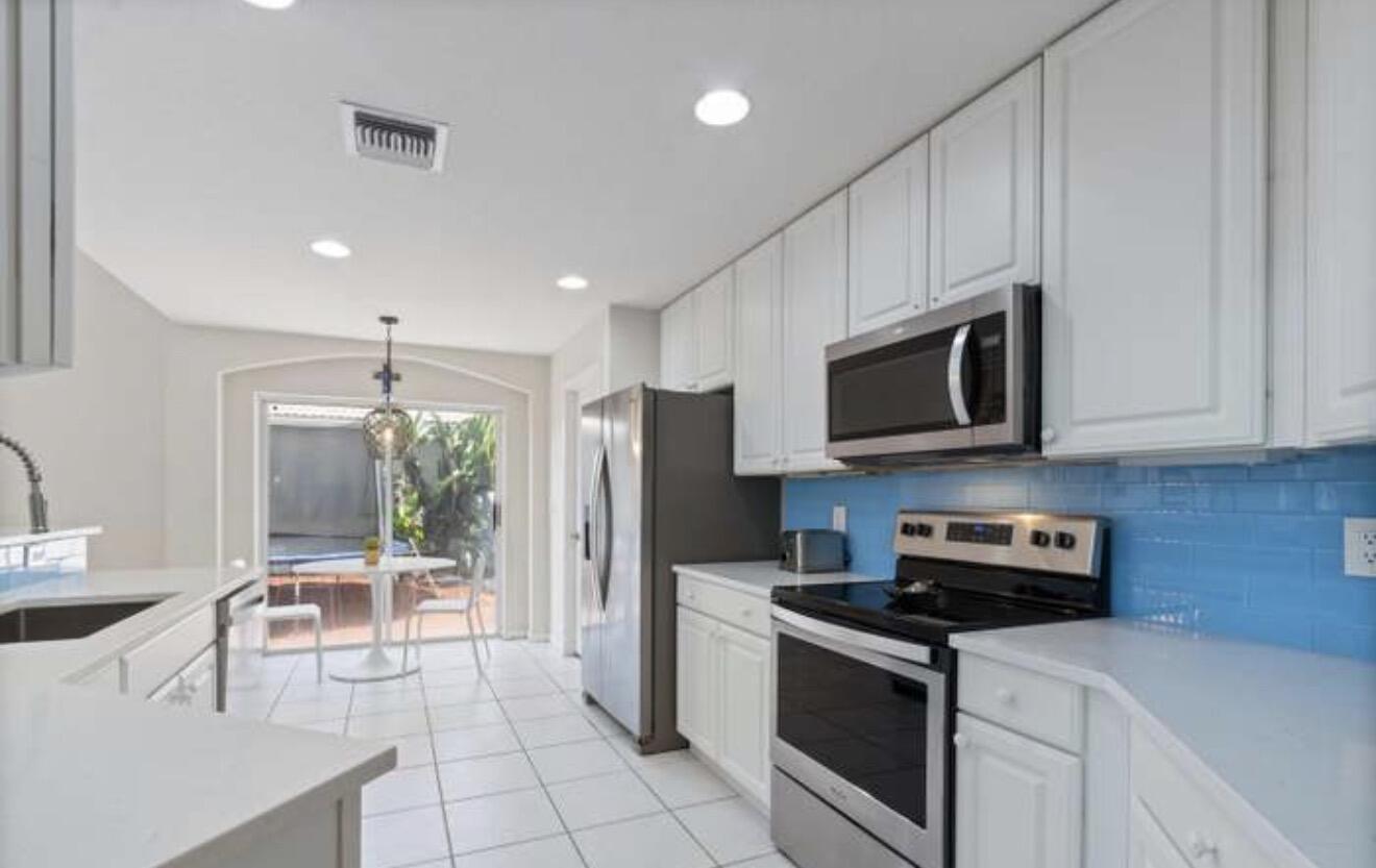 23426 Alzira Circle, Boca Raton, FL 33433, Boca Raton - Photo 4