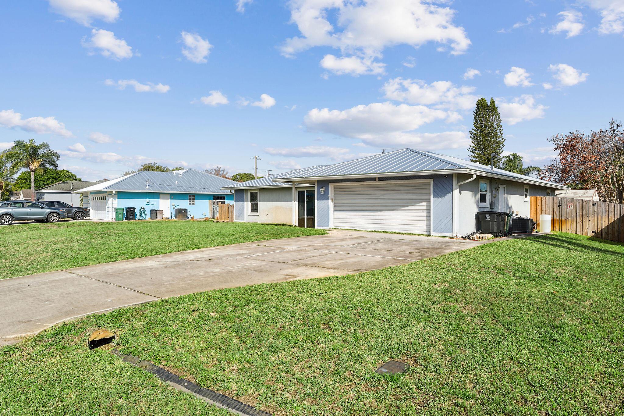 249 SE Todd Avenue, Port St. Lucie, FL 34953, Port St. Lucie - Photo 3