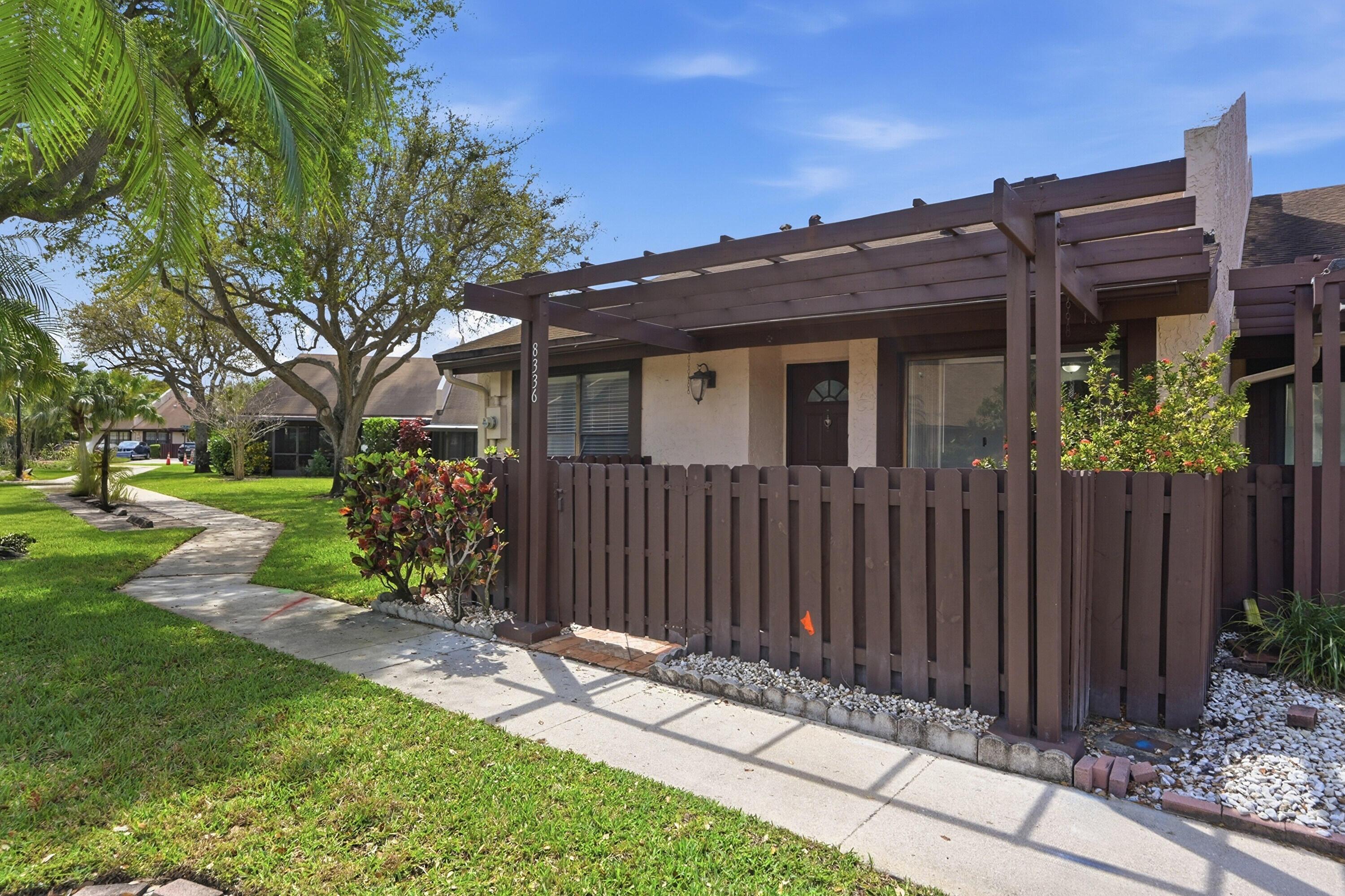 8336 NW 37th Place, Sunrise, FL 33351, Sunrise - Photo 5