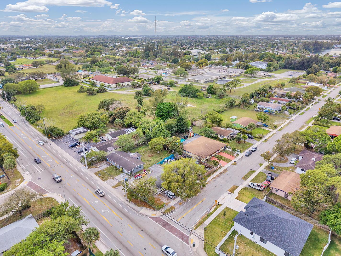 2100 NW 27th Street, Oakland Park, FL 33311, Oakland Park - Photo 4