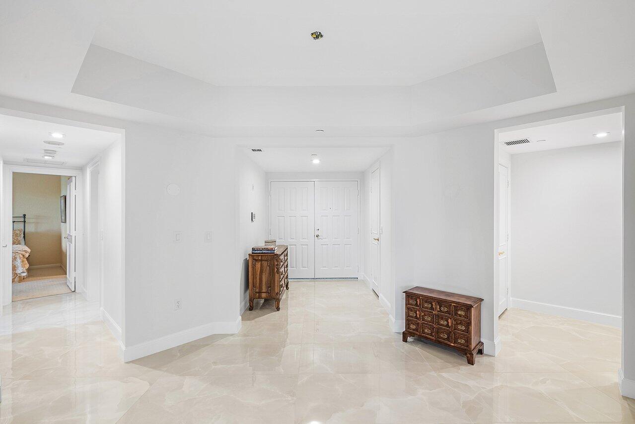20320 Fairway Oaks Drive 331, Boca Raton, FL 33434, Boca Raton - Photo 4