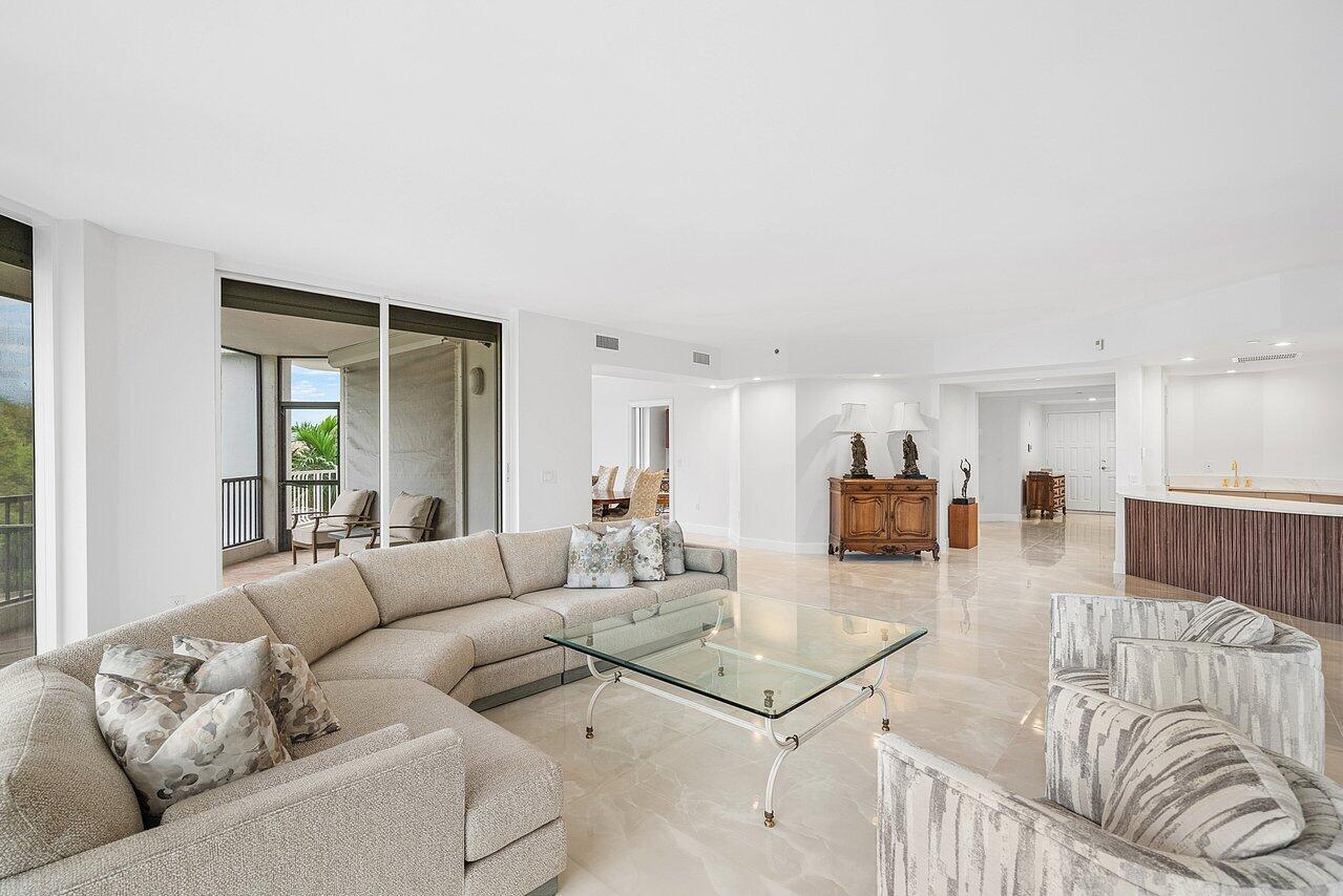 20320 Fairway Oaks Drive 331, Boca Raton, FL 33434, Boca Raton - Photo 5
