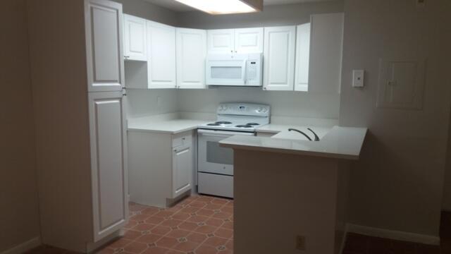 651 Lyons Road 10-105, Coconut Creek, FL 33063, Coconut Creek - Photo 4