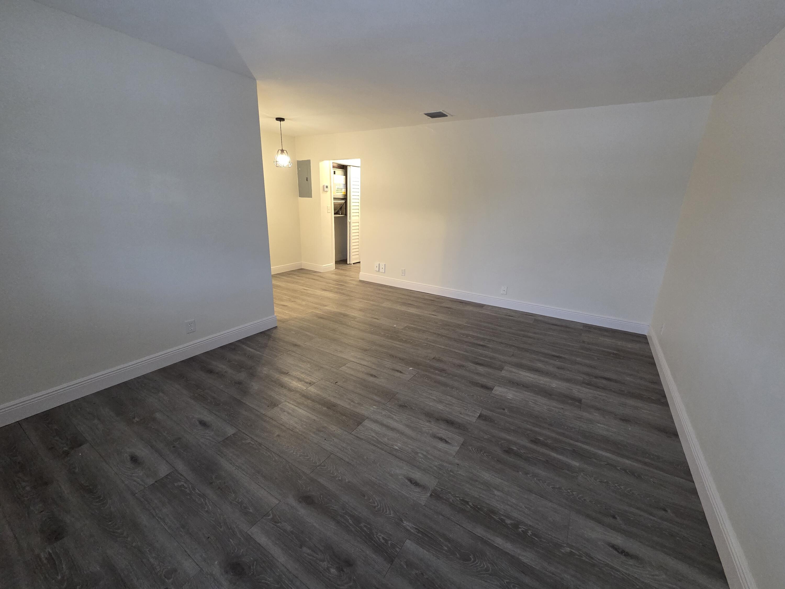 1810 NE 56th Street 5, Fort Lauderdale, FL 33308, Fort Lauderdale - Photo 3