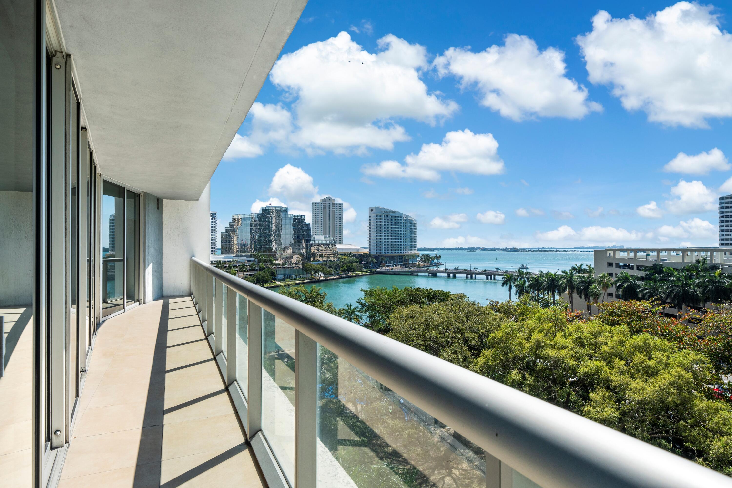 495 Brickell Avenue 811, Miami, FL 33131, Miami
