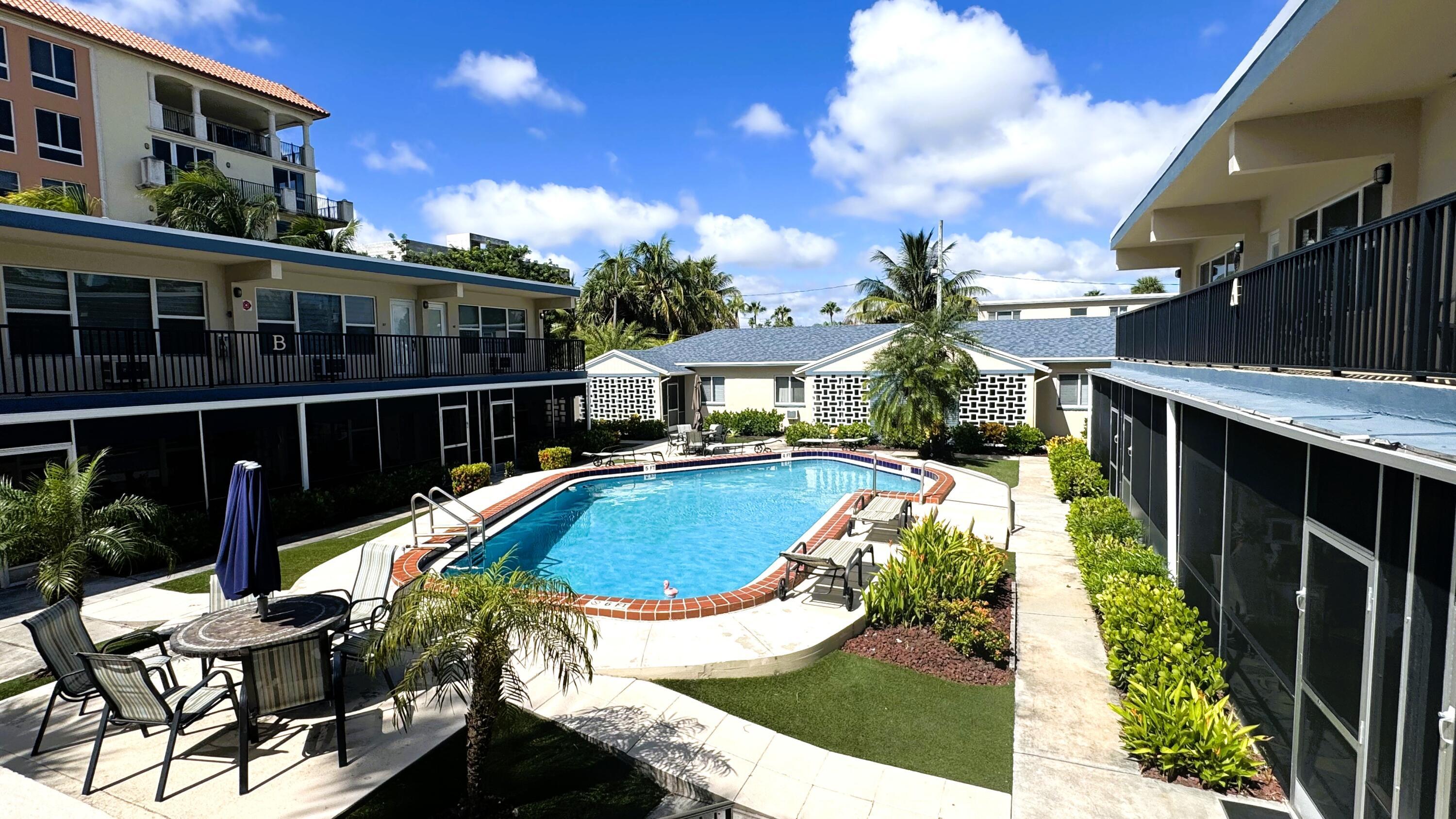 1960 NE 1st Street Unit 7d, Deerfield Beach, FL 33441, Deerfield Beach - Photo 2