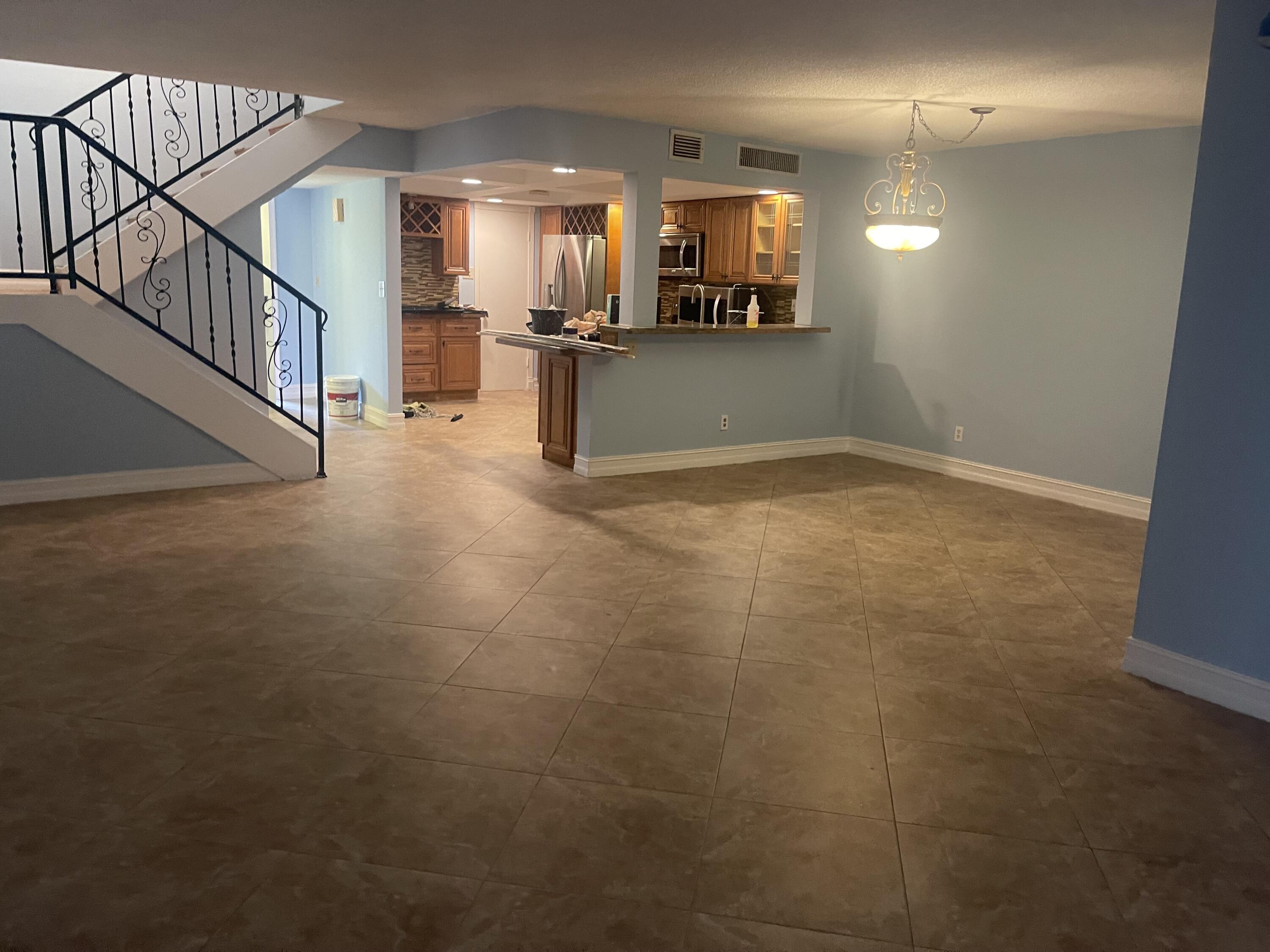 6667 Racquet Club Drive 182, Lauderhill, FL 33319, Lauderhill - Photo 3