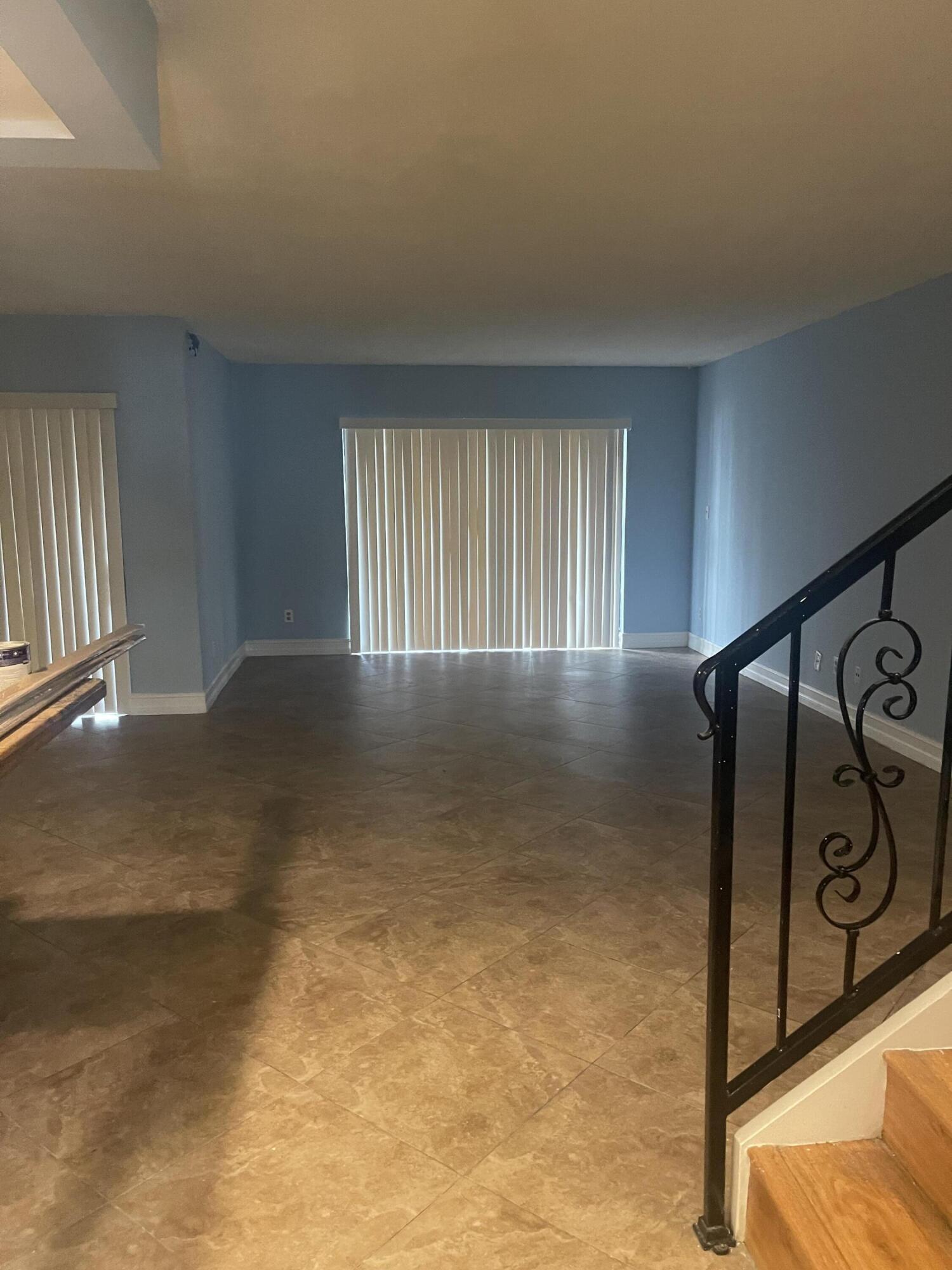 6667 Racquet Club Drive 182, Lauderhill, FL 33319, Lauderhill - Photo 2