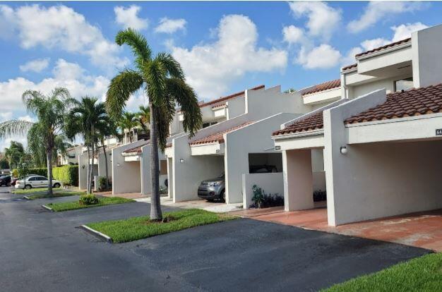 6667 Racquet Club Drive 182, Lauderhill, FL 33319, Lauderhill