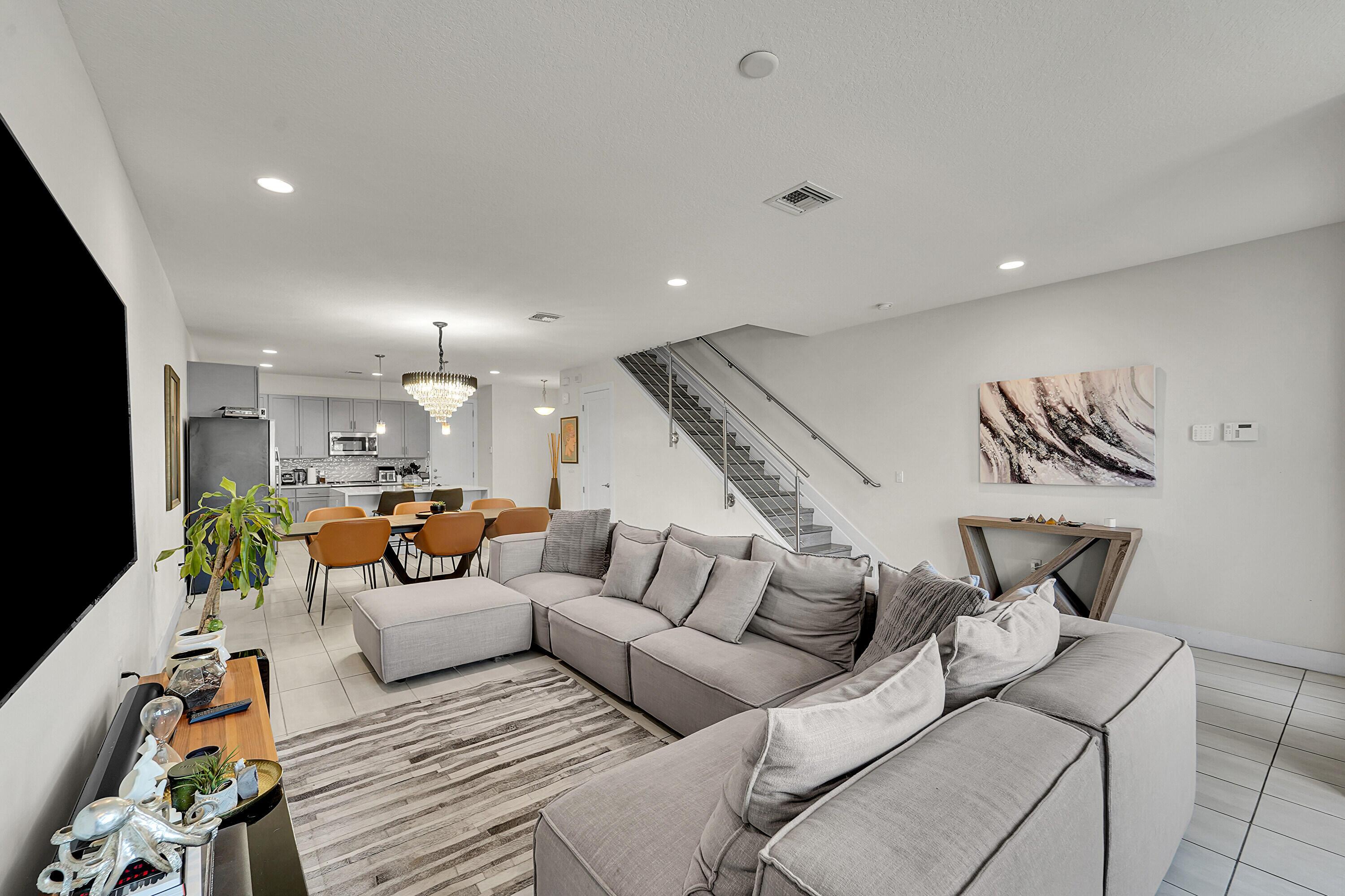 1410 SW 4th Avenue 1410, Fort Lauderdale, FL 33315, Fort Lauderdale - Photo 4