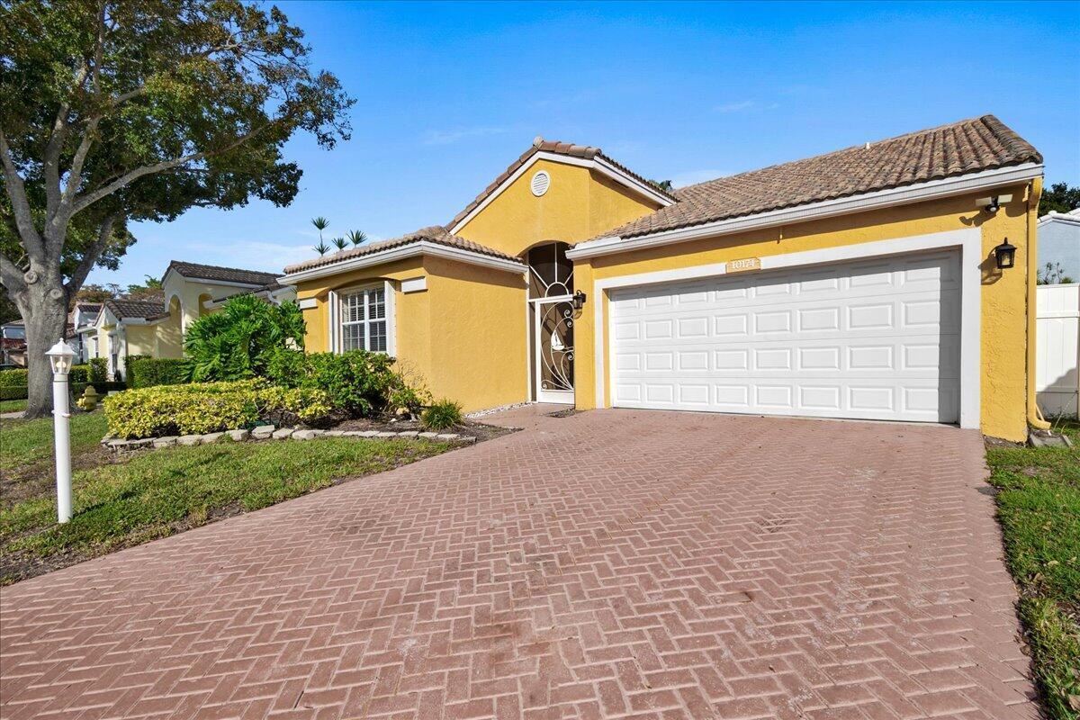 10174 Plum Street, Palm Beach Gardens, FL 33410, Palm Beach Gardens - Photo 3