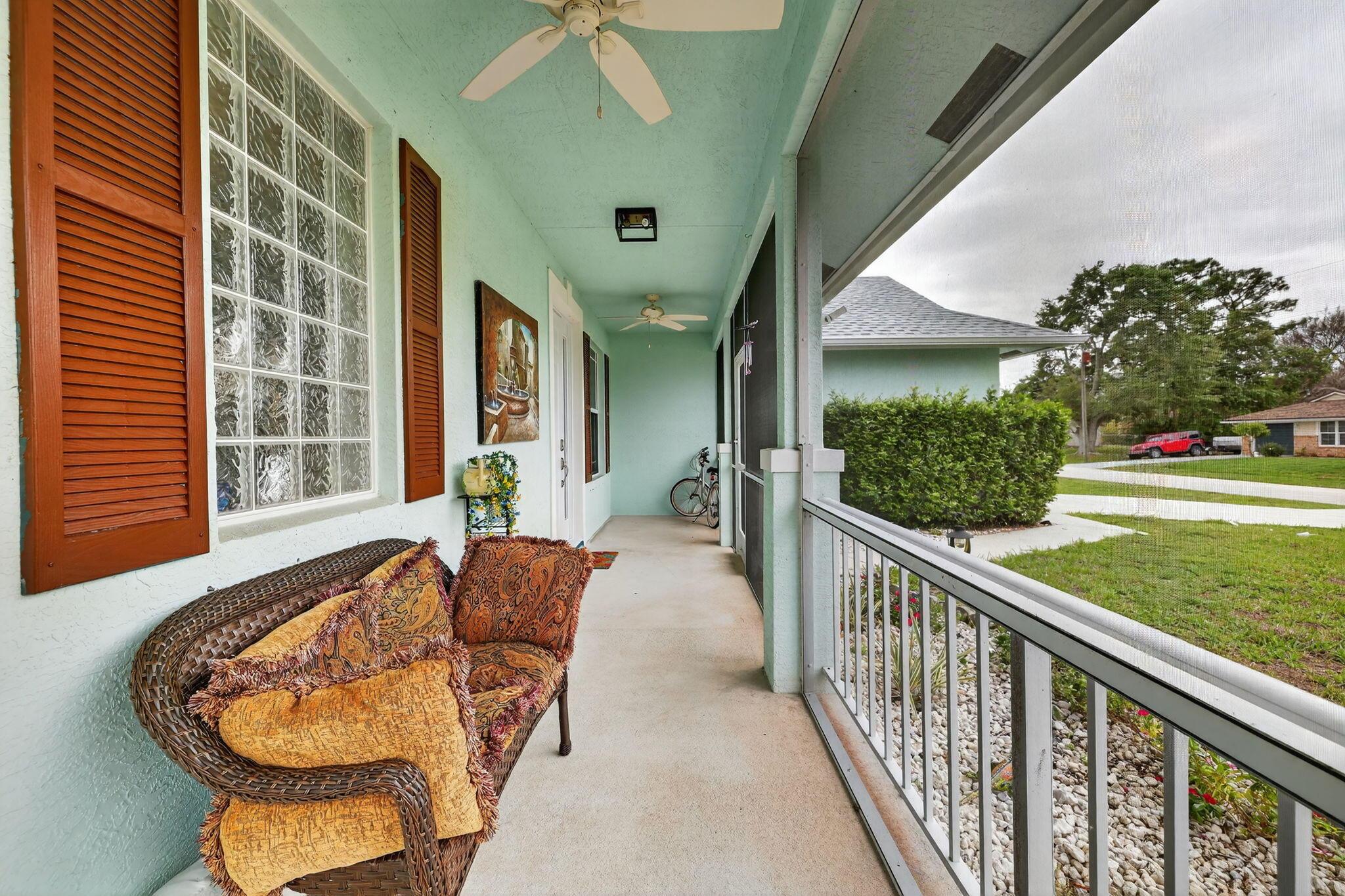 1373 SW Granville Avenue, Port St. Lucie, FL 34953, Port St. Lucie - Photo 4