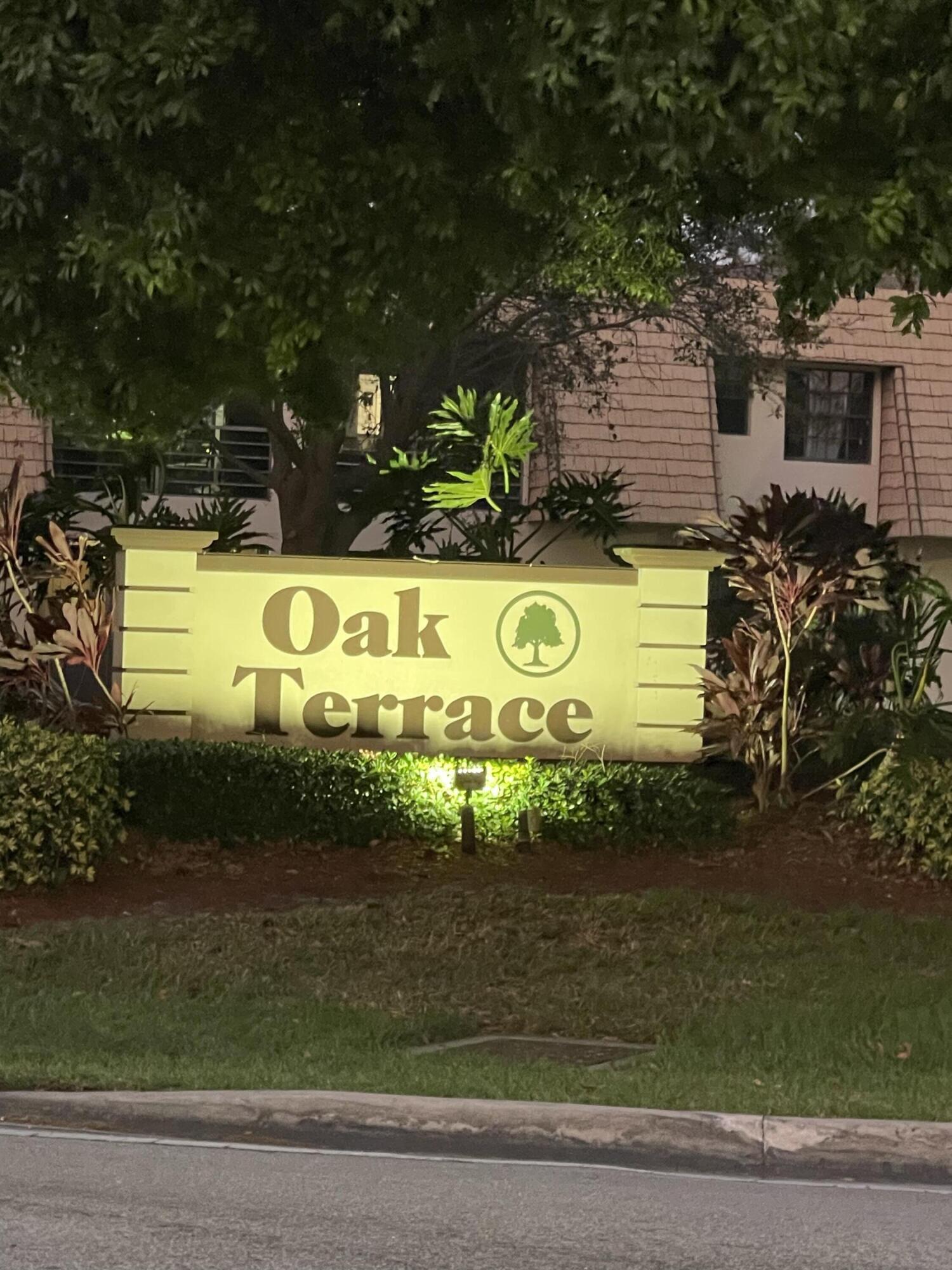 4259 Oak Terrace Drive, Greenacres, FL 33463, Greenacres - Photo 2