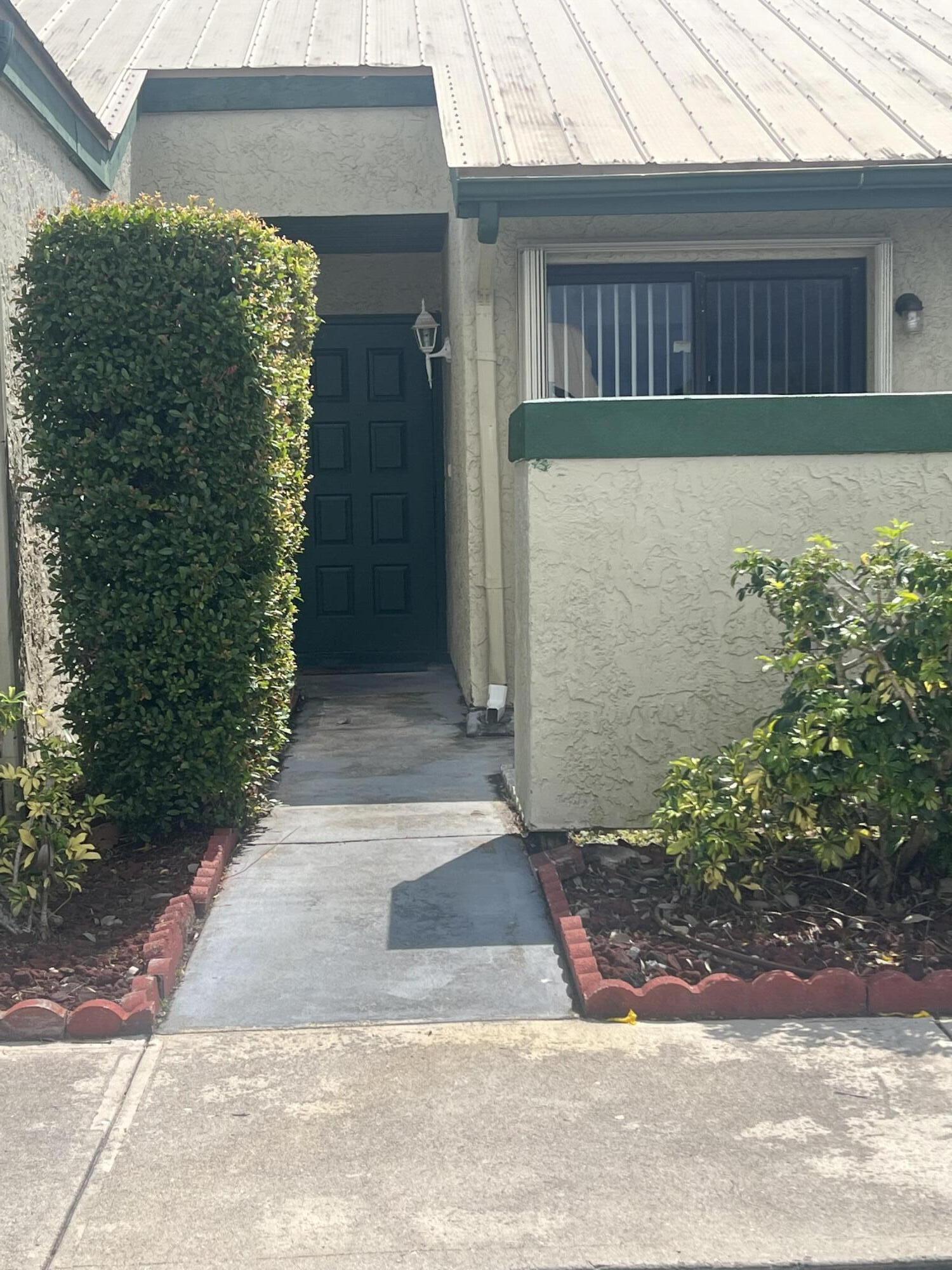 566 SW Sara Boulevard, Port St. Lucie, FL 34953, Port St. Lucie