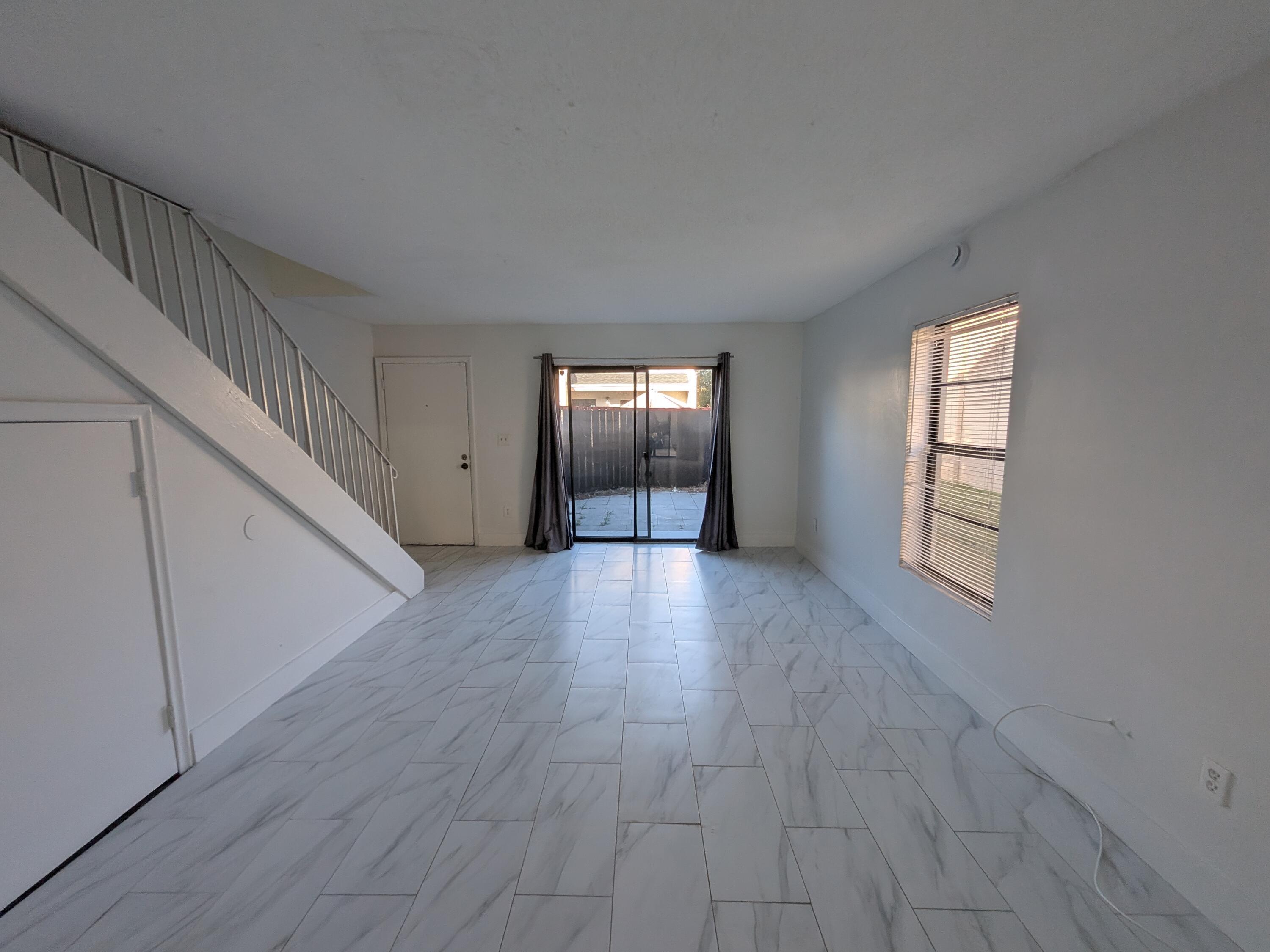 2456 NW 52nd Avenue 2456, Lauderhill, FL 33313, Lauderhill - Photo 3