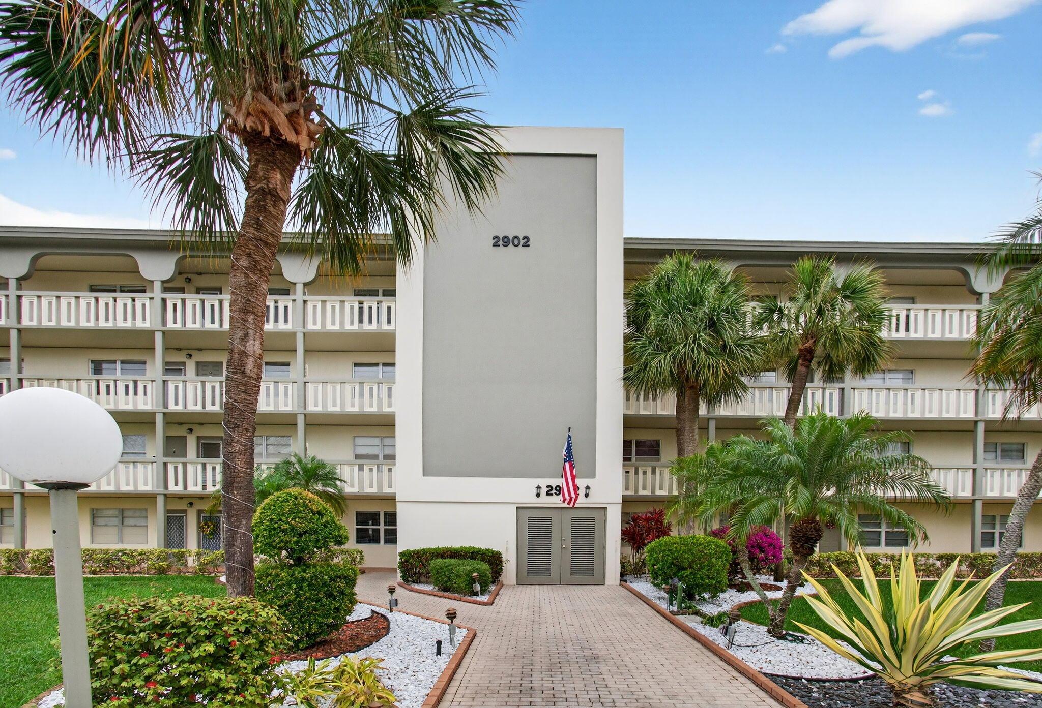 2902 Victoria Circle J-2, Coconut Creek, FL 33066, Coconut Creek - Photo 5